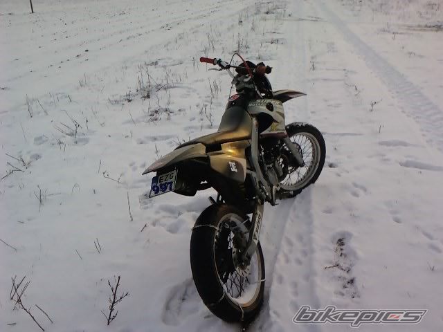 Photo 1857651