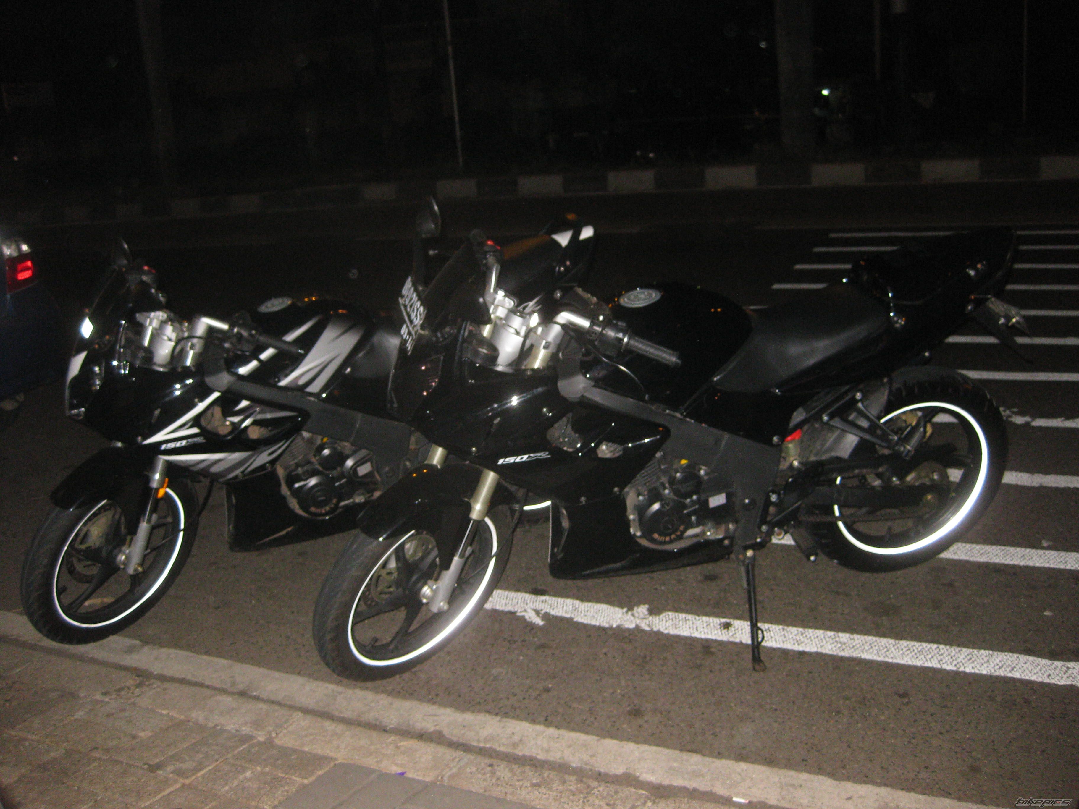 Photo 1857689