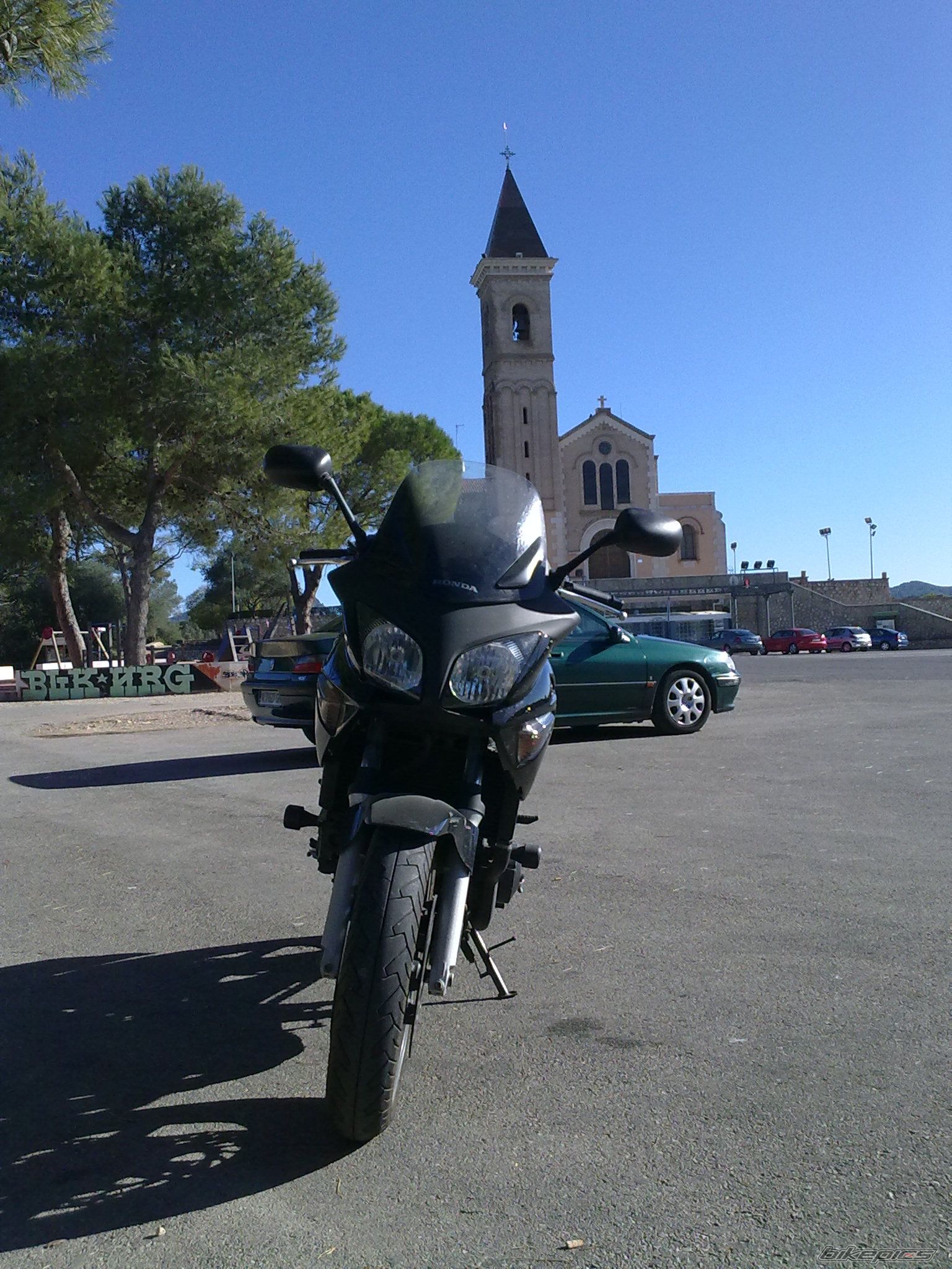 Photo 1858049