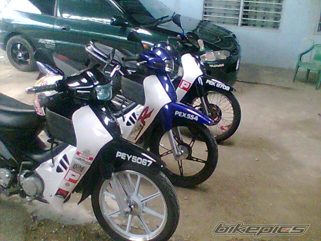 Photo 1858153