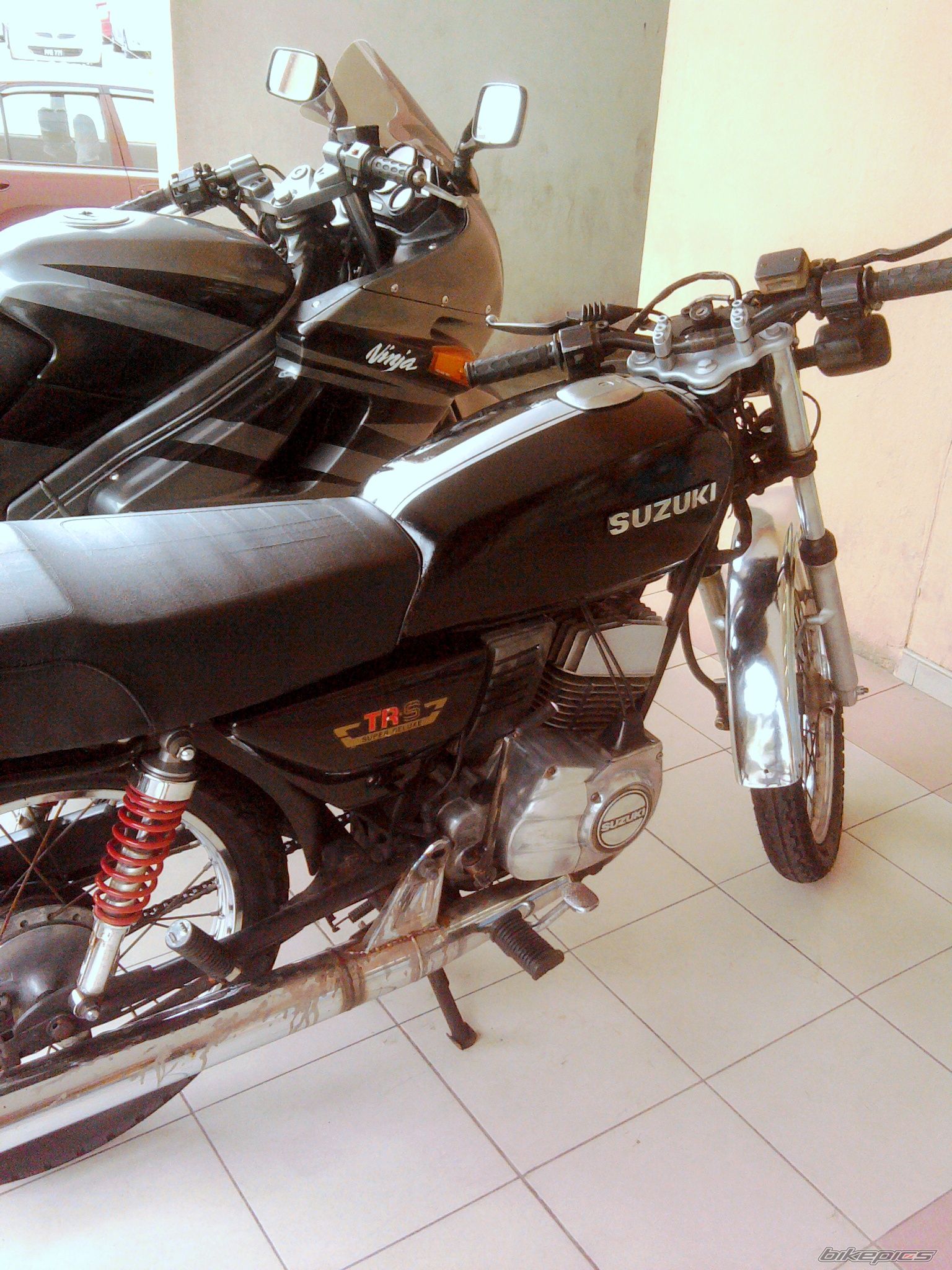 Photo 1858167