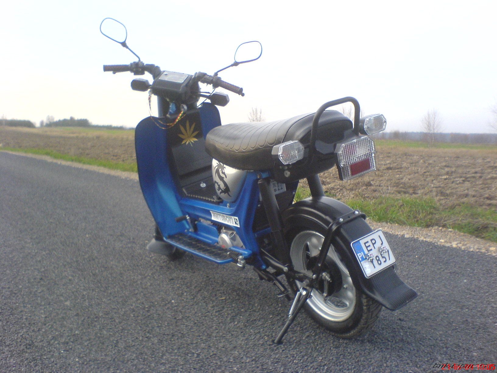 Bike Photo 1858632