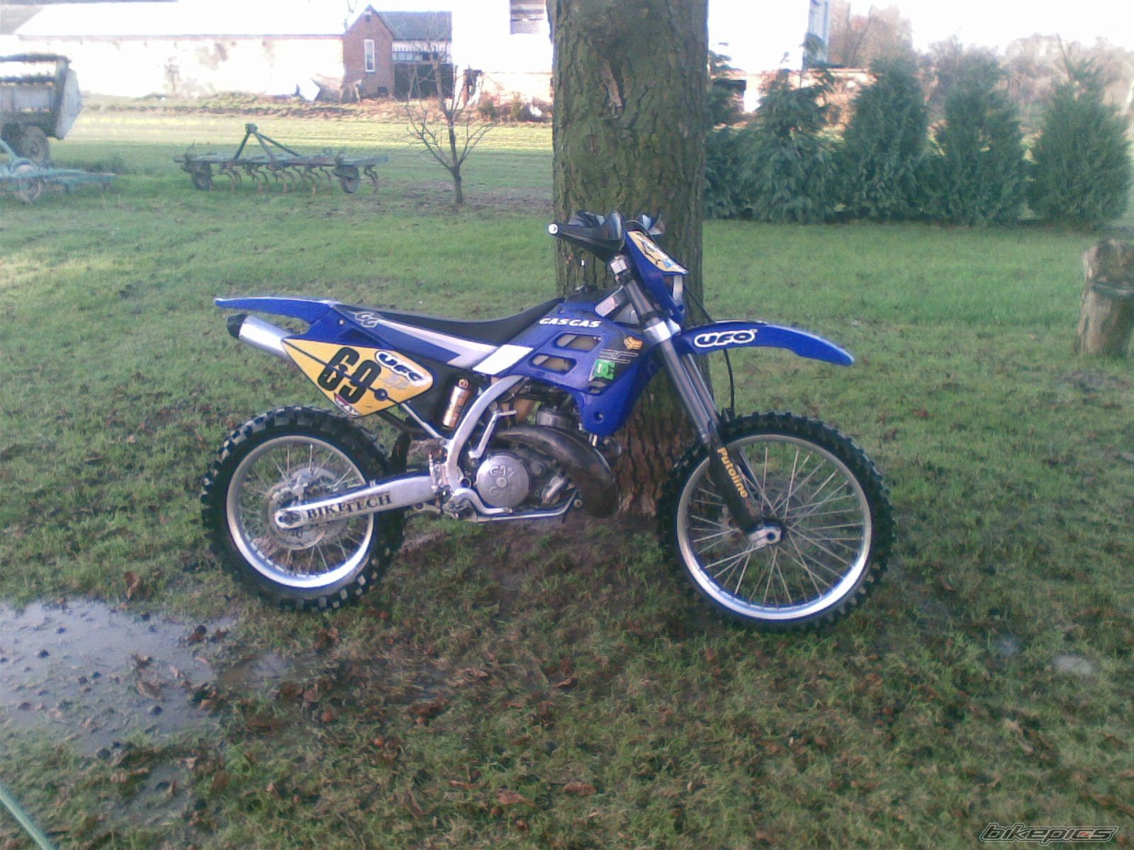Photo 1859145