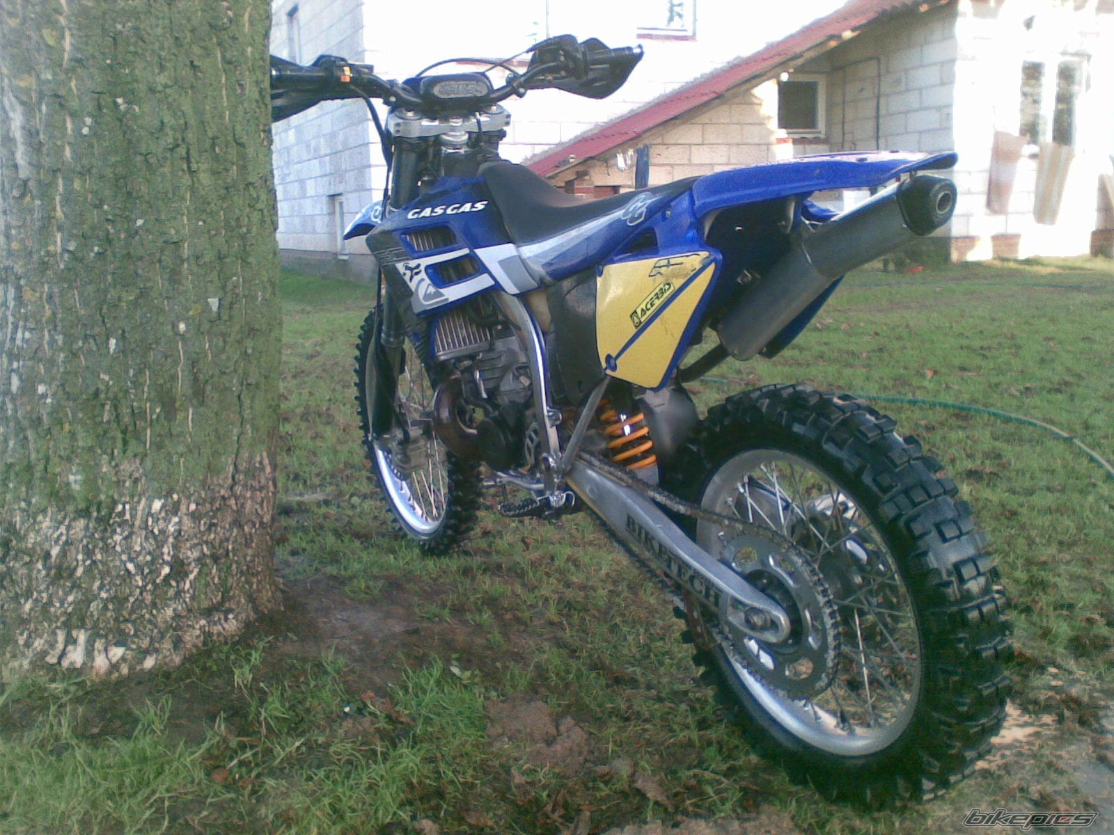 Photo 1859149
