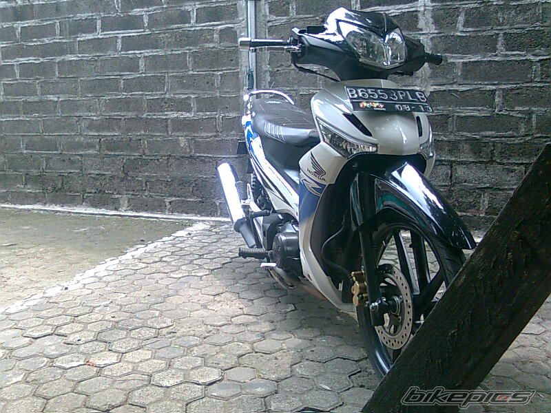 Photo 1859601