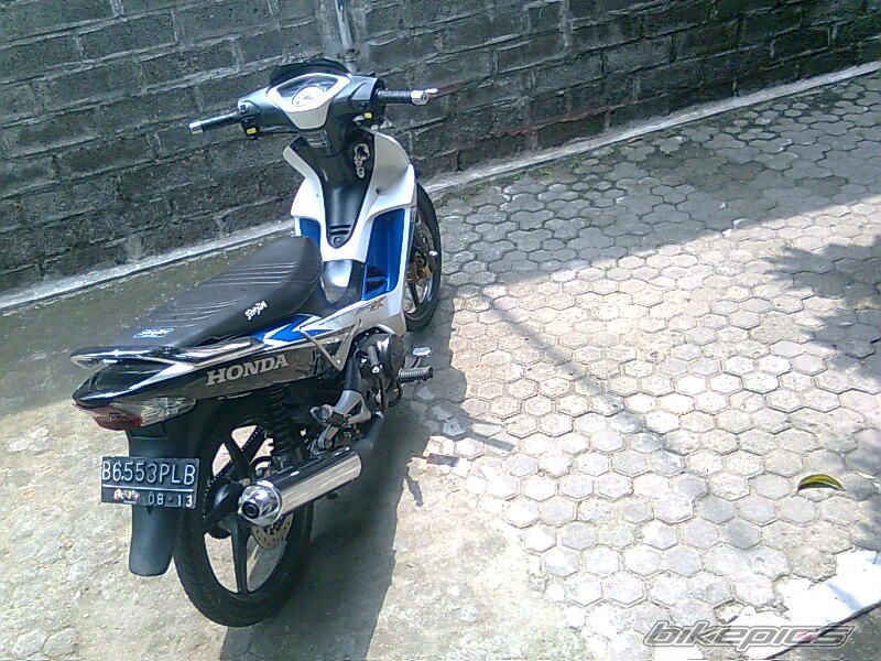Photo 1859604