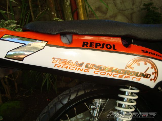 Photo 1859637
