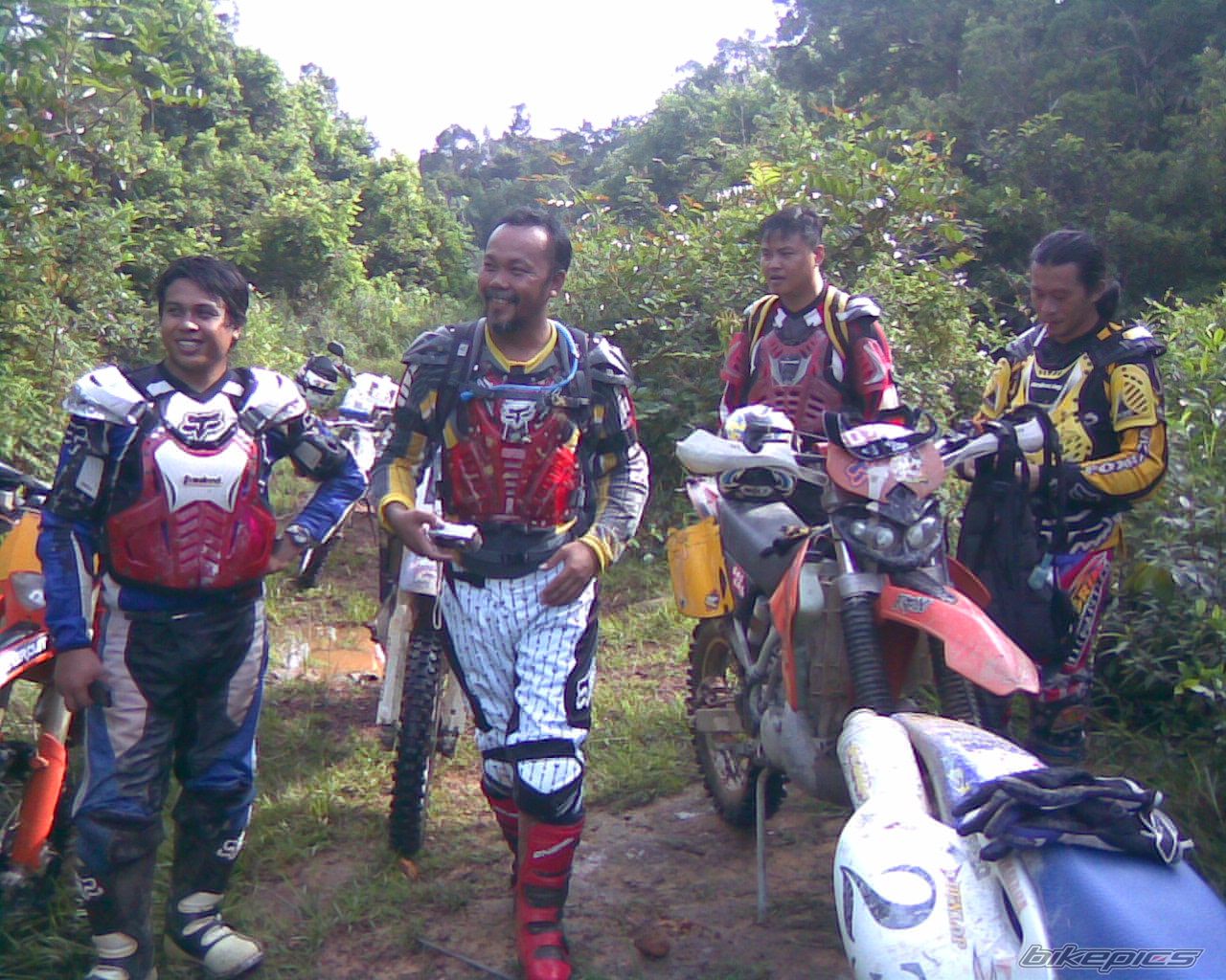 Photo 1859682