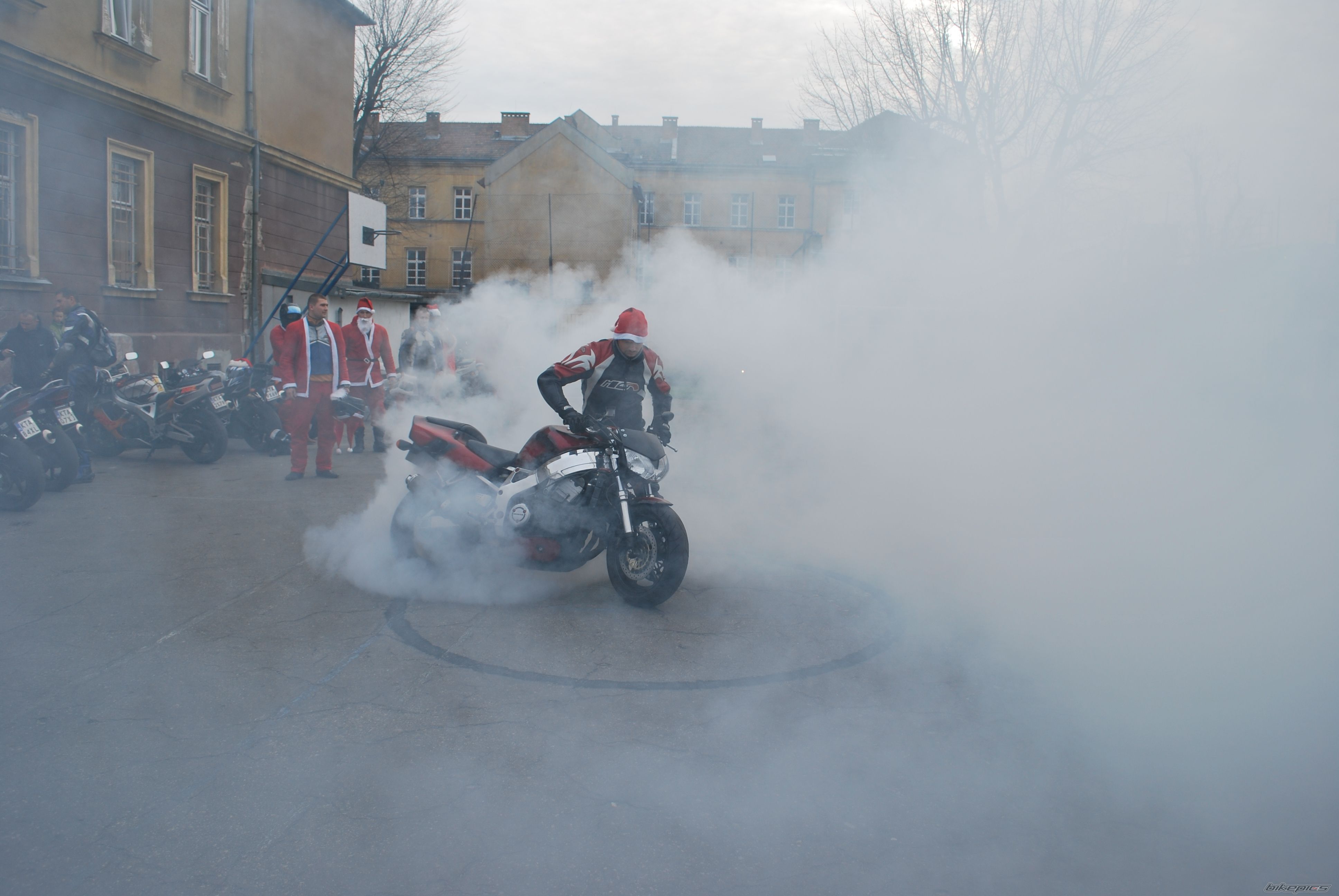 Bike Photo 1859968