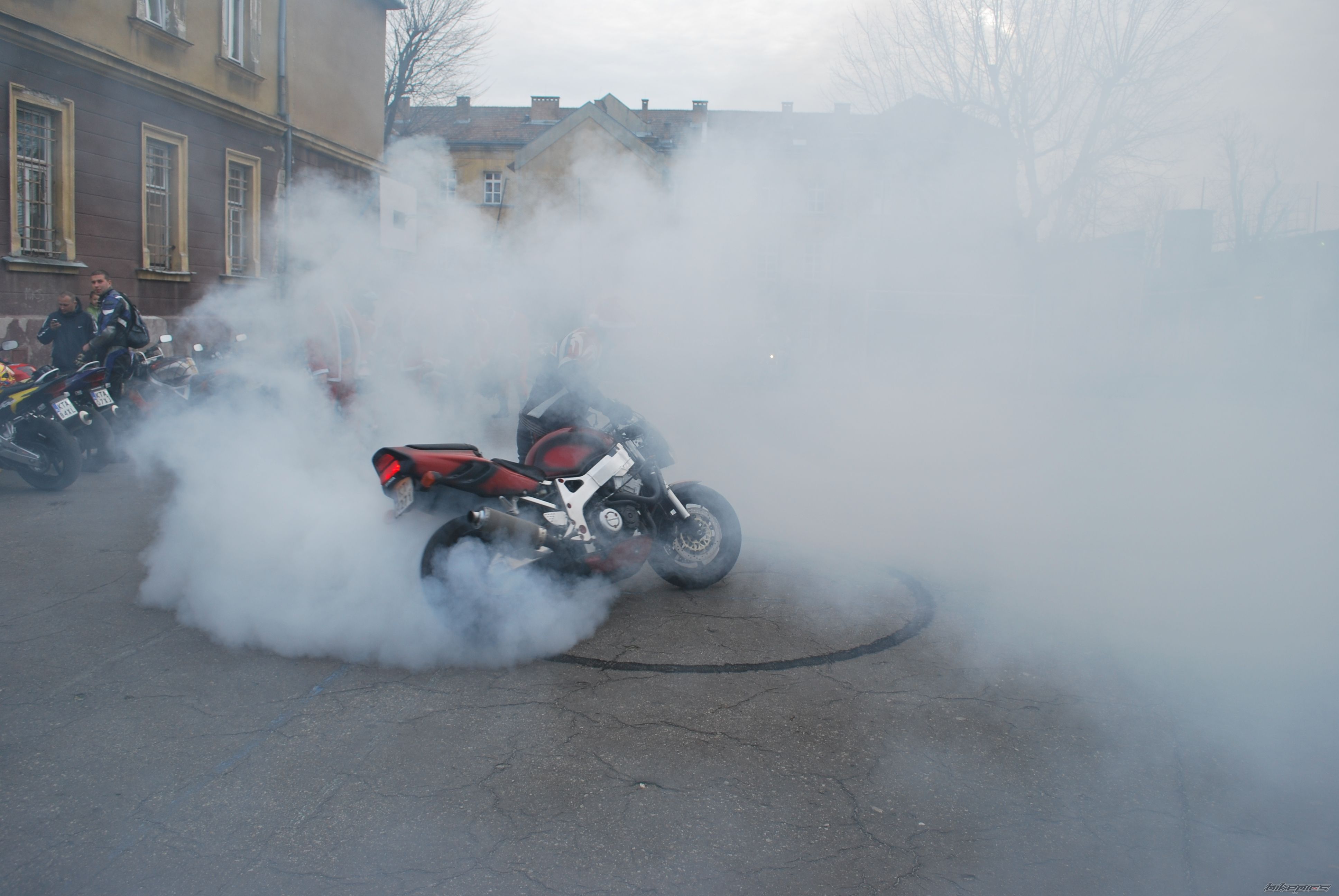 Bike Photo 1859971