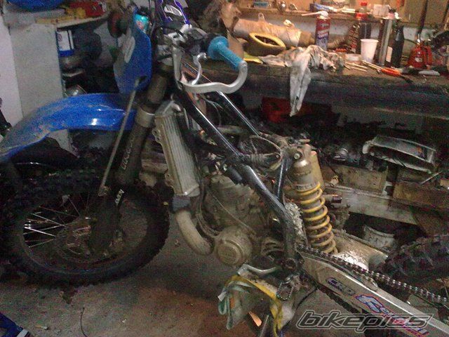 Photo 1860069