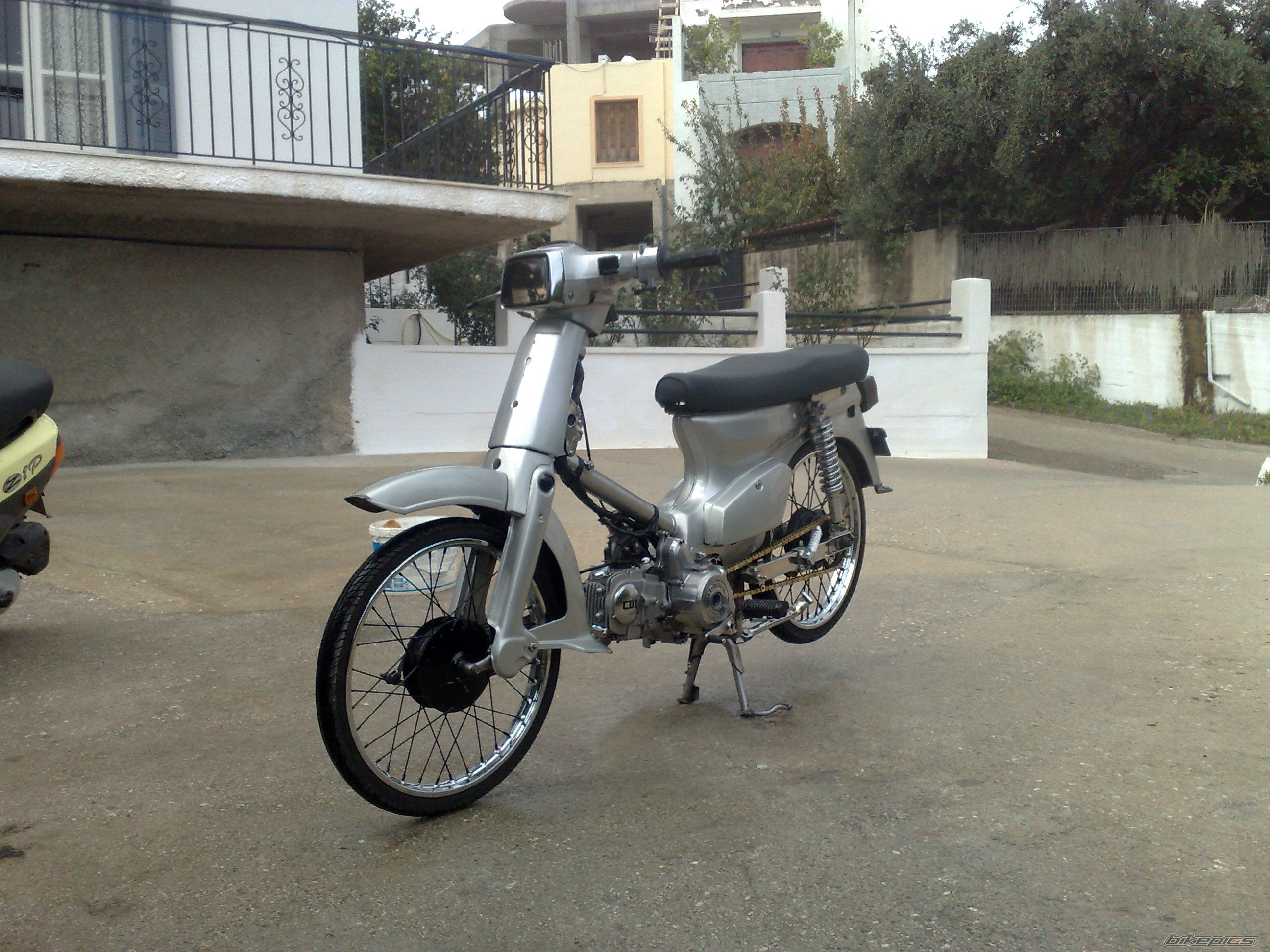 Photo 1860696