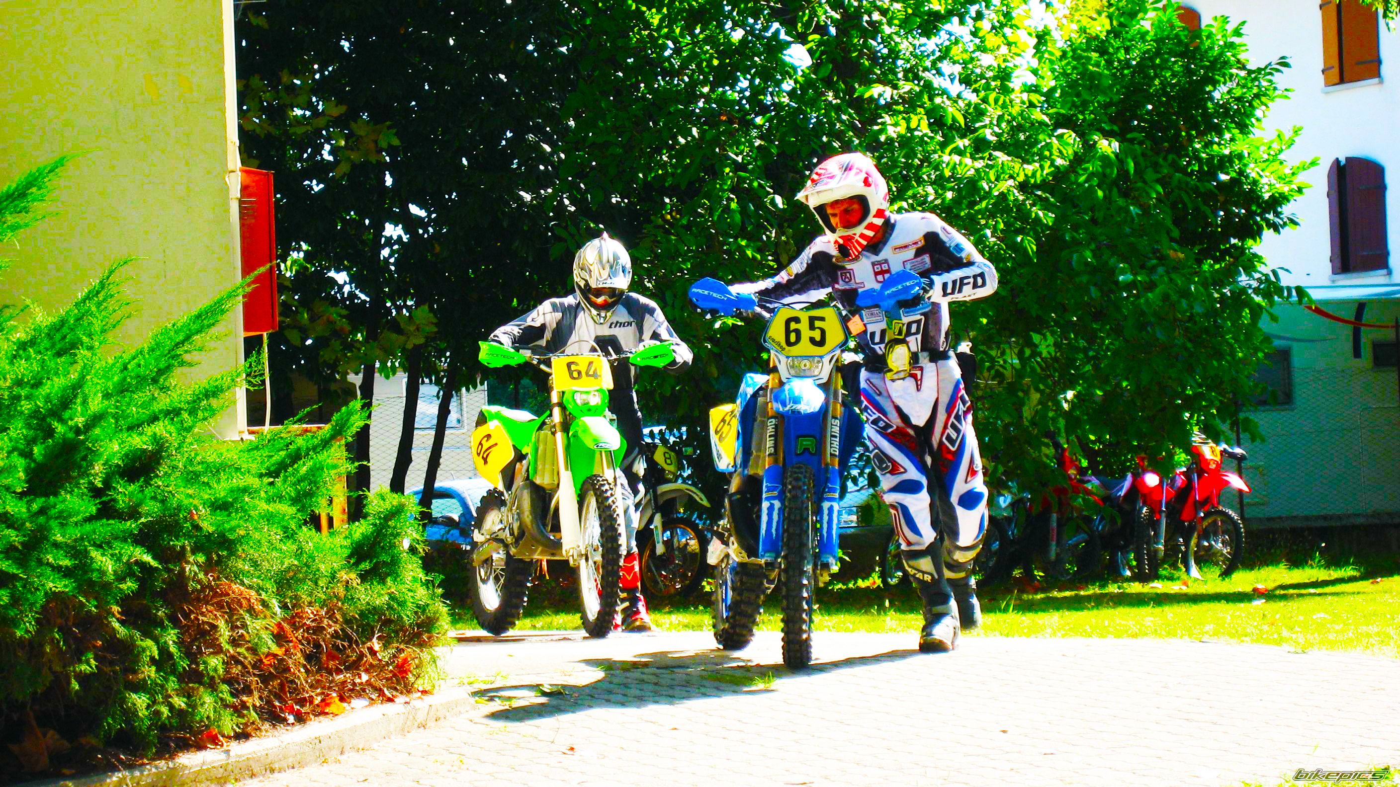 Bike Photo 1861436