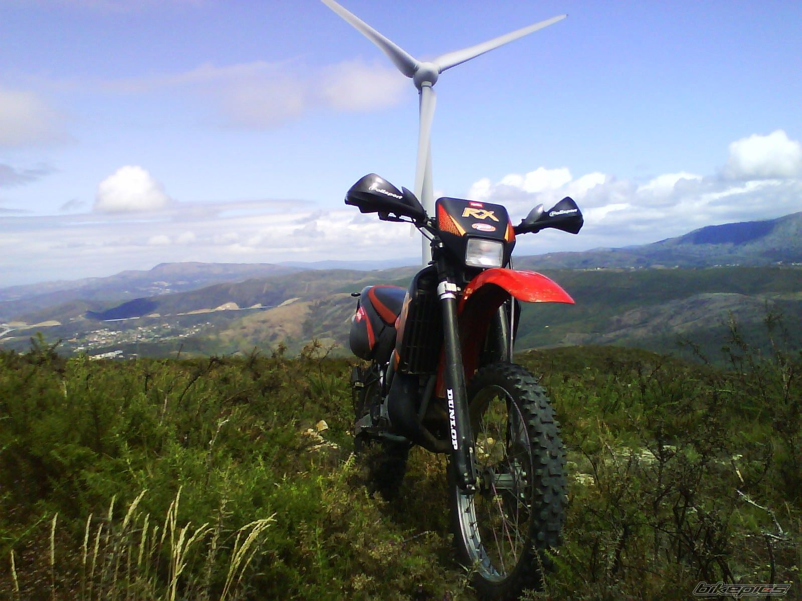 Photo 1861475
