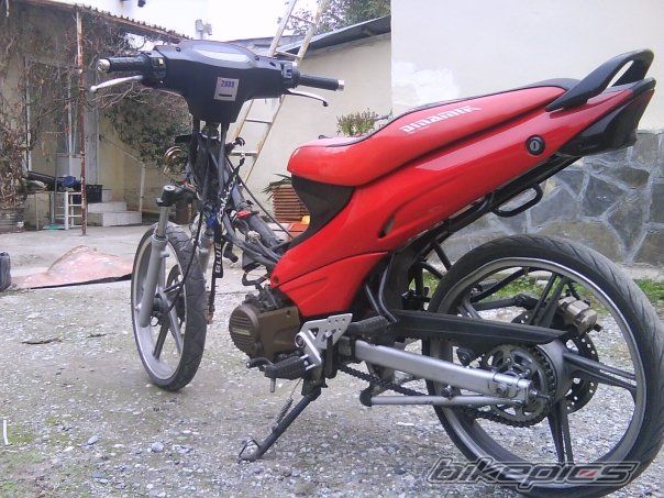 Photo 1862038