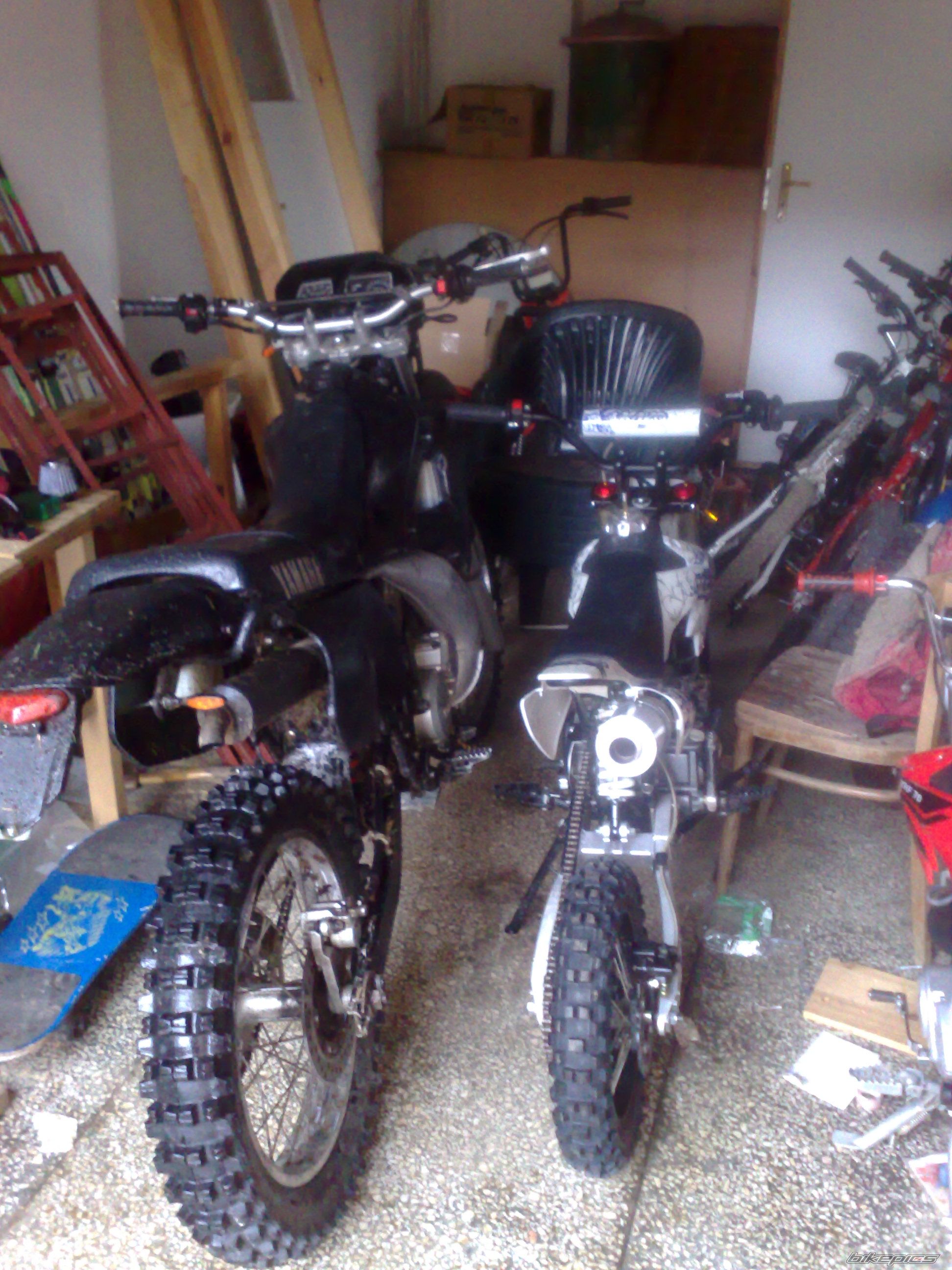 Photo 1862941