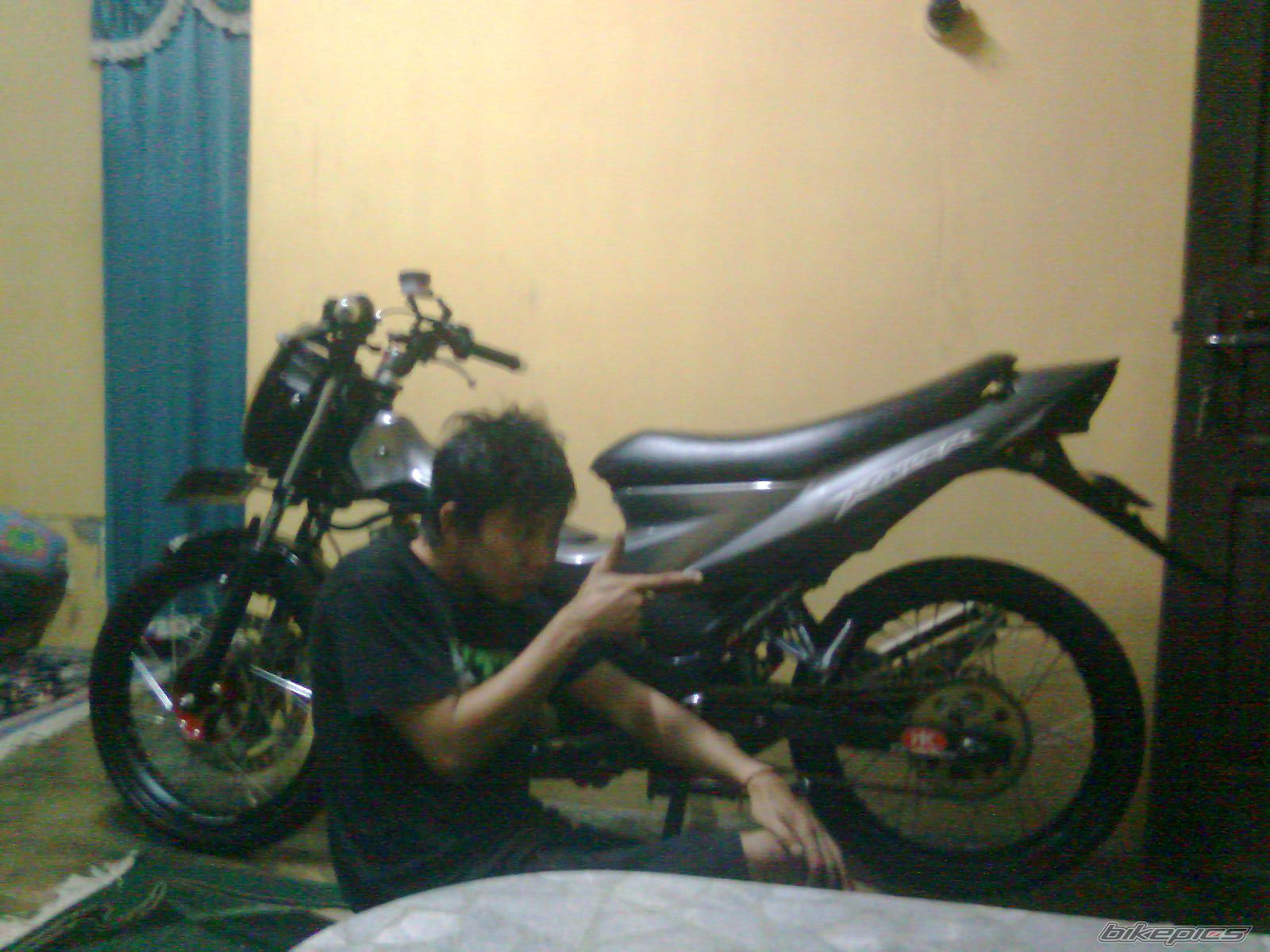 Bike Photo 1863172