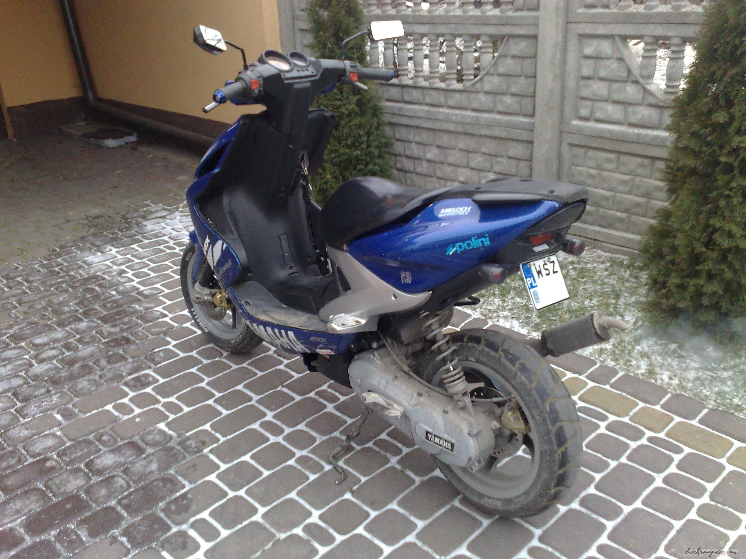Photo 1863450