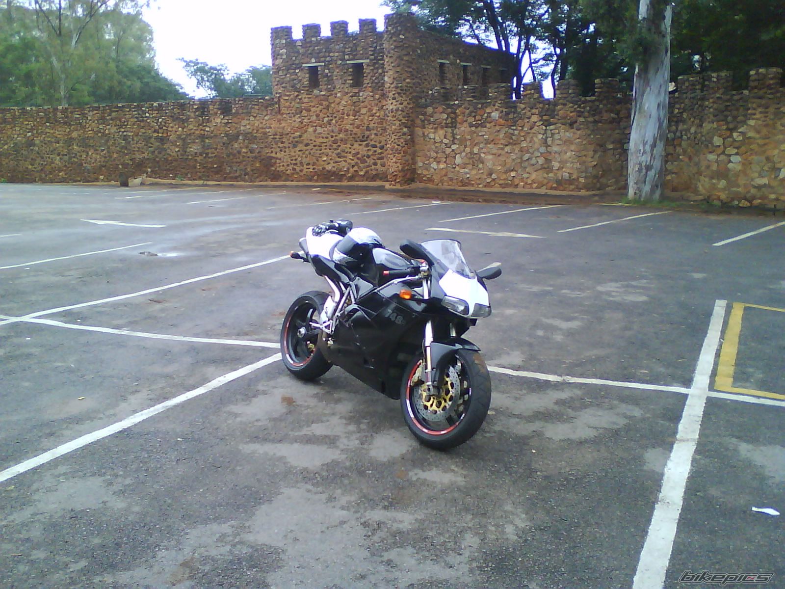 Photo 1863573
