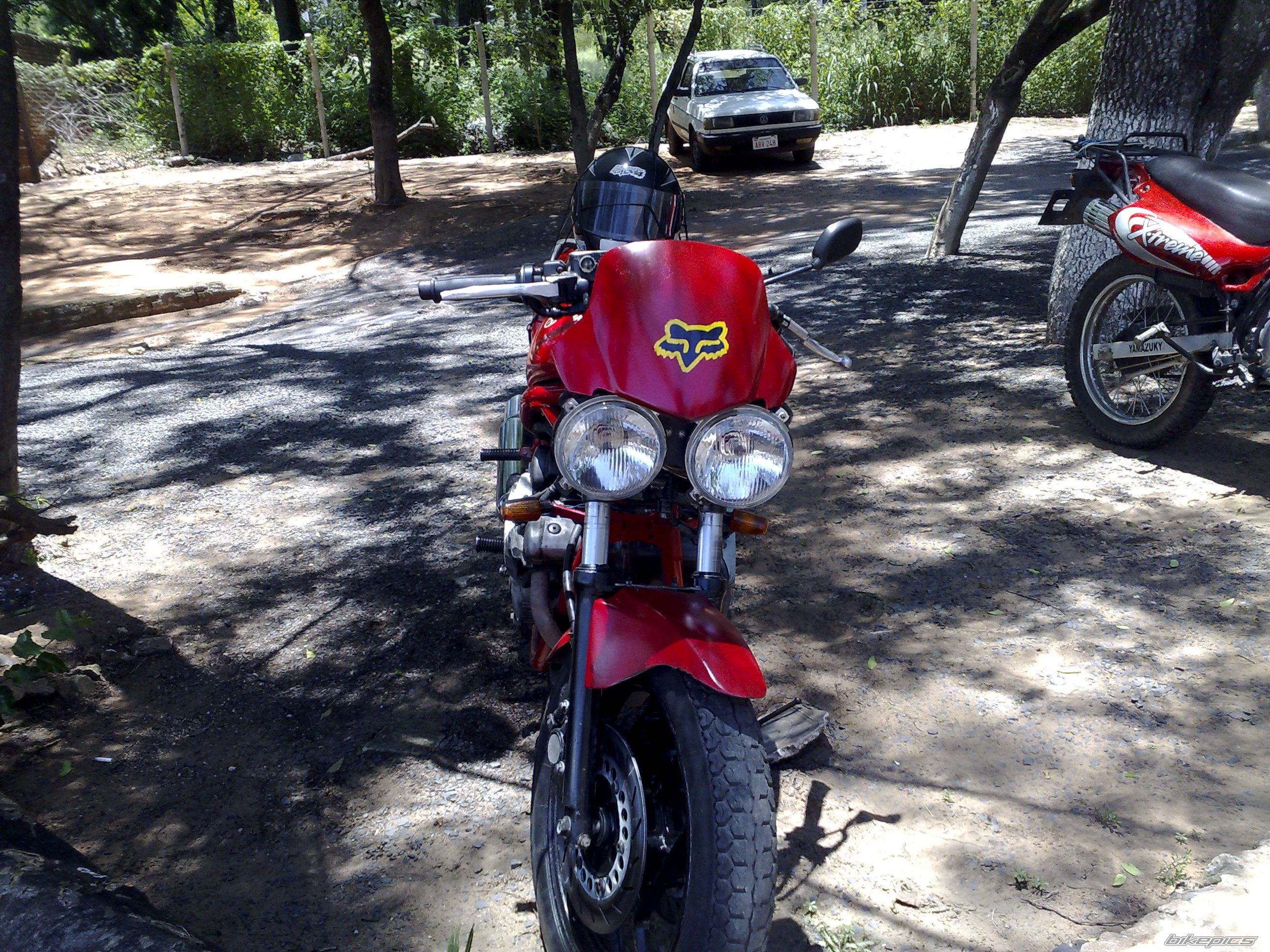 Photo 1863712