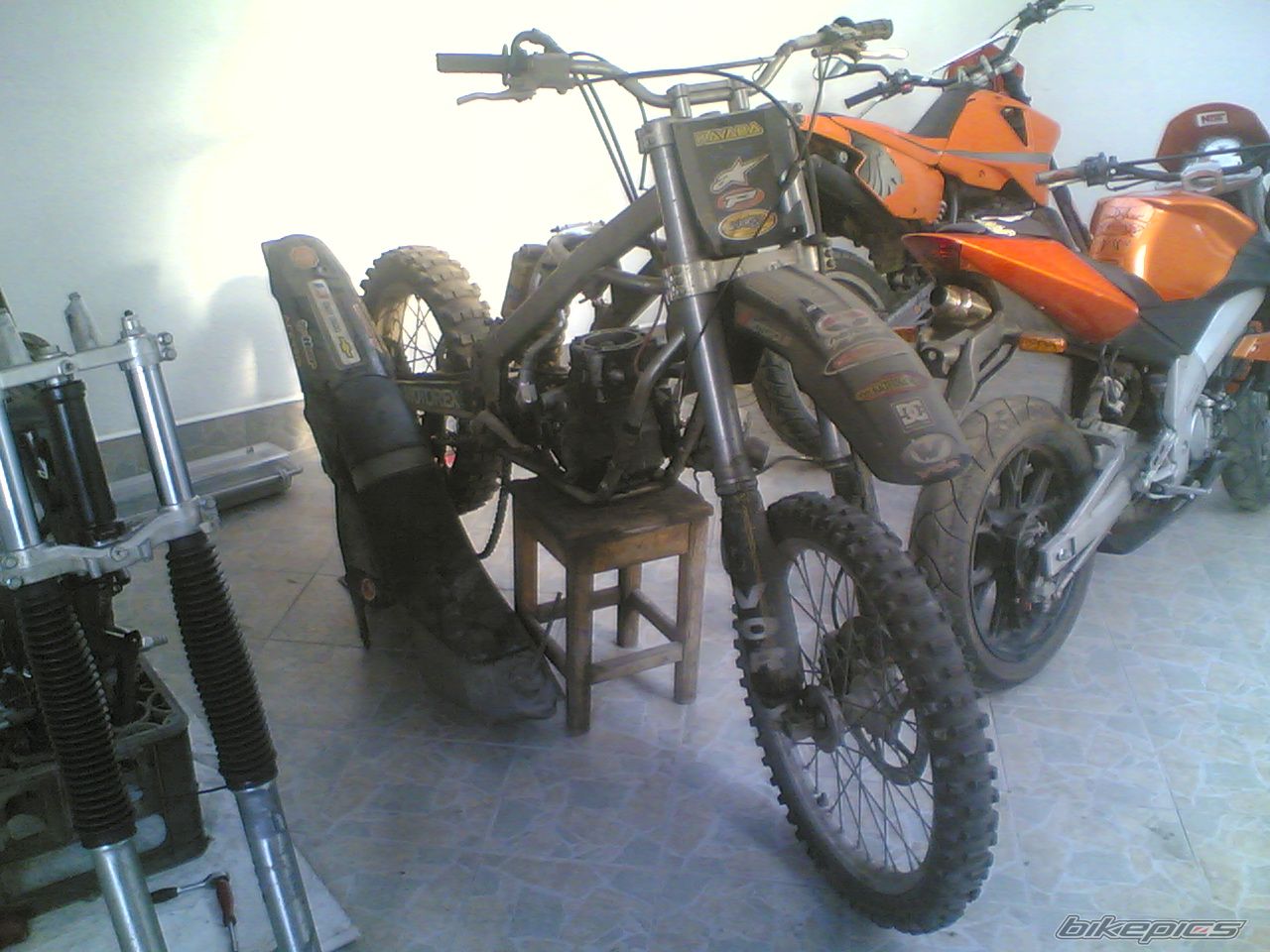 Photo 1863959