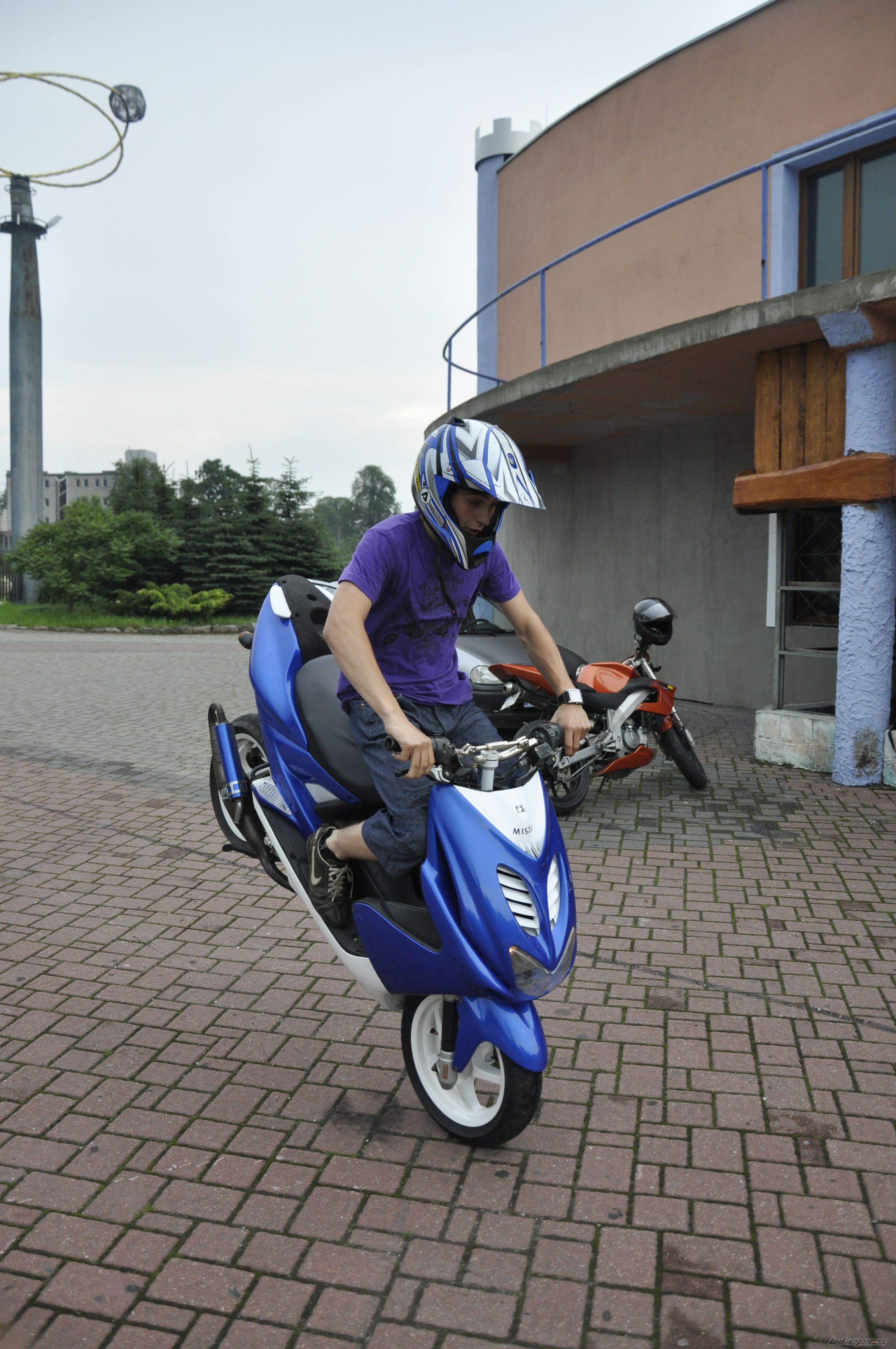 Bike Photo 1864253