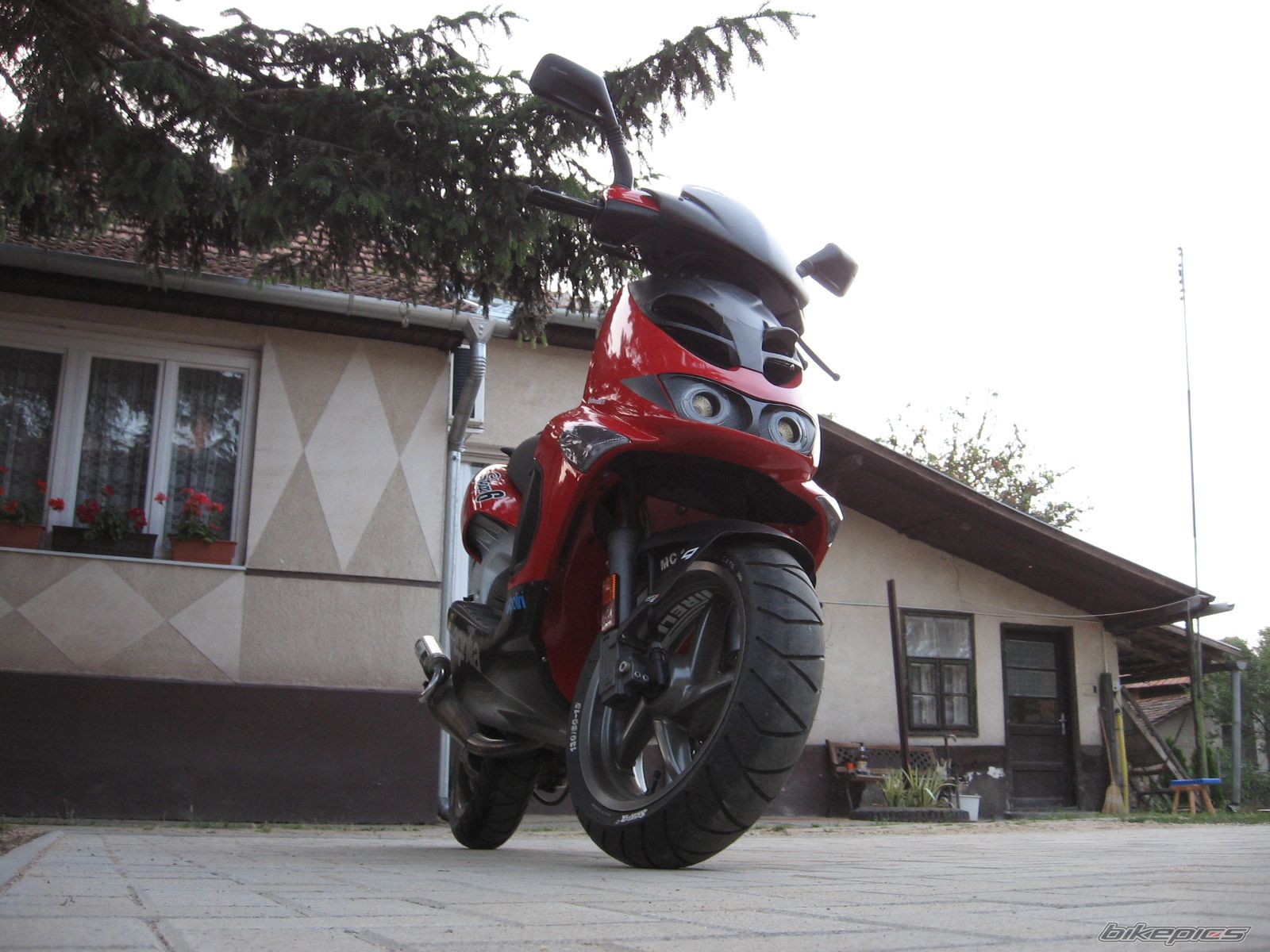 Bike Photo 1864296