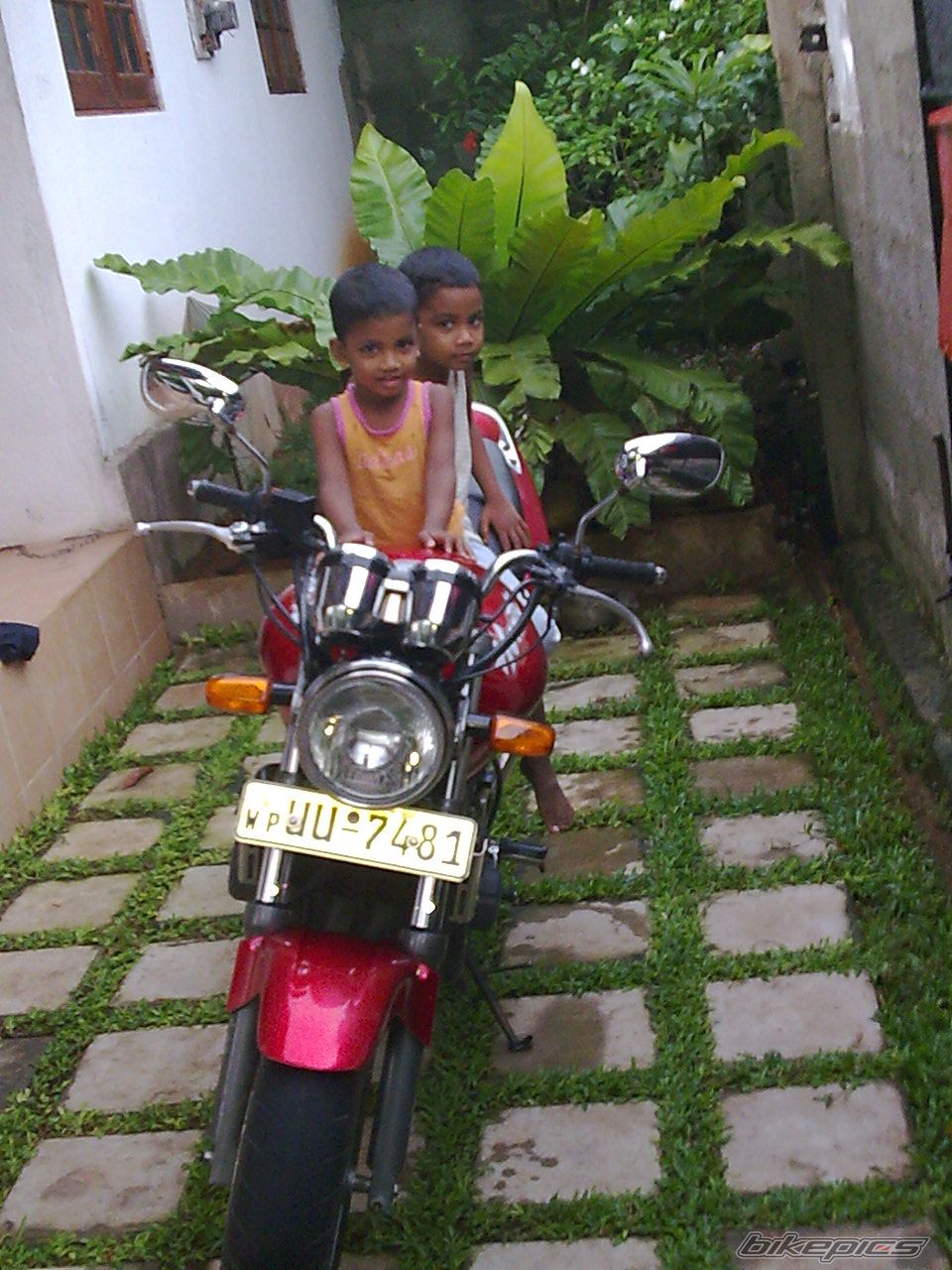 Photo 1865015