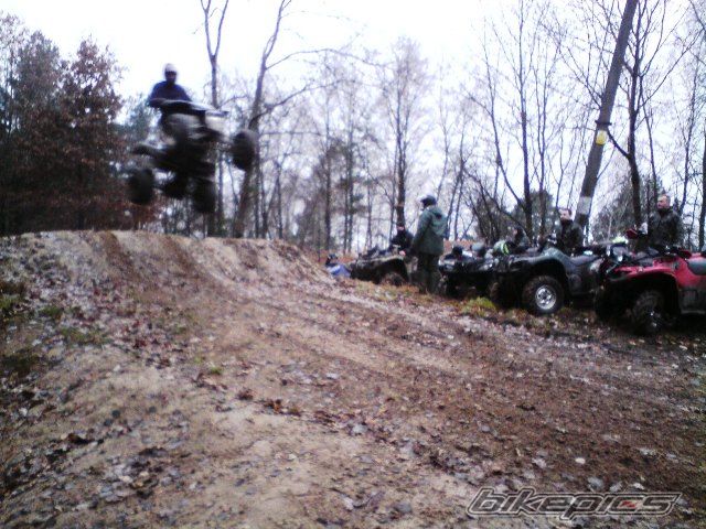 Photo 1865066