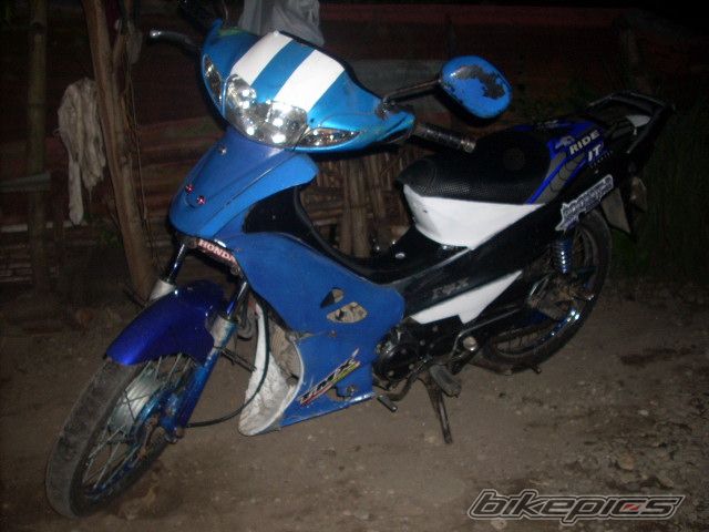 Photo 1865094