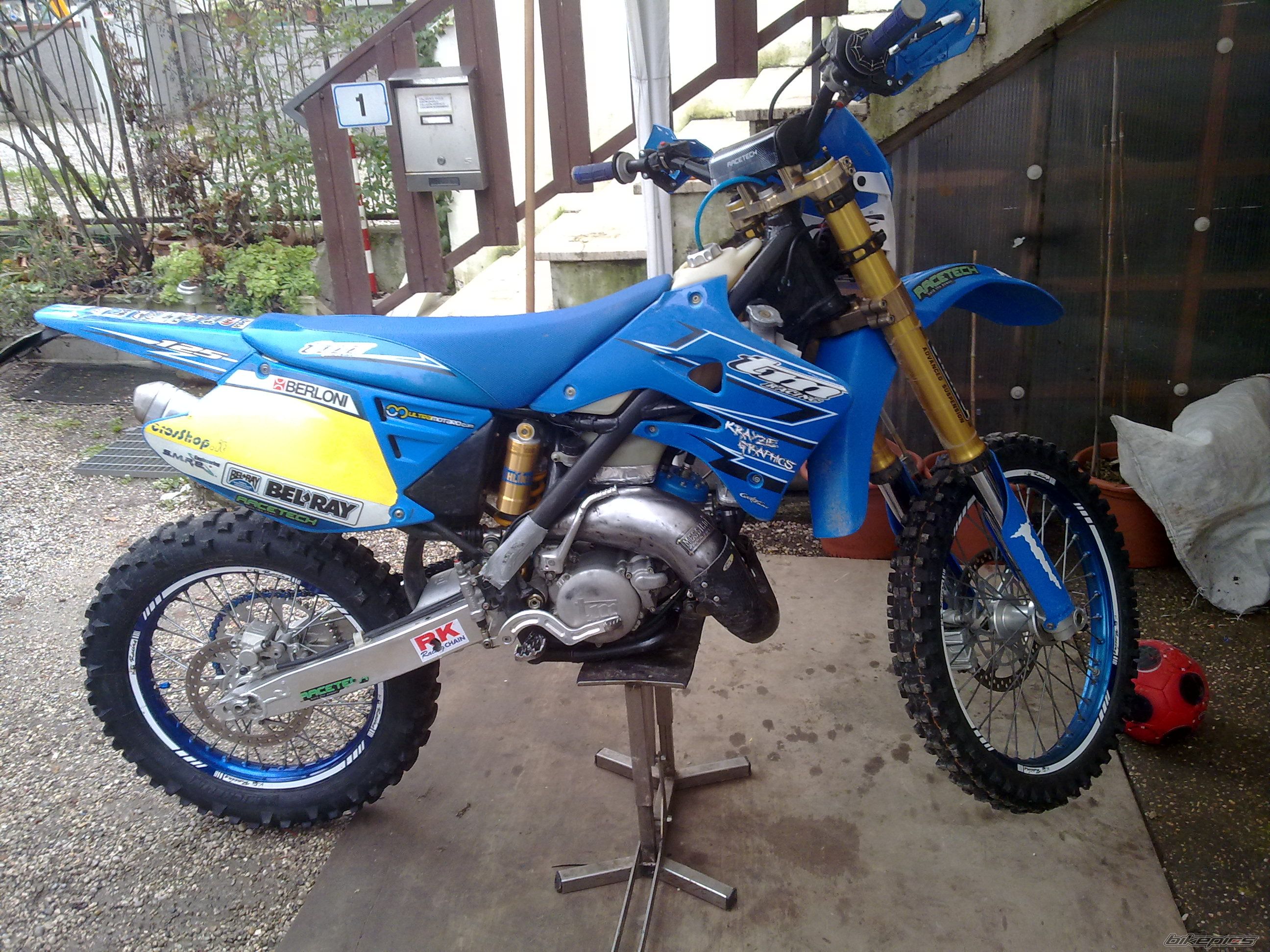 Photo 1865166