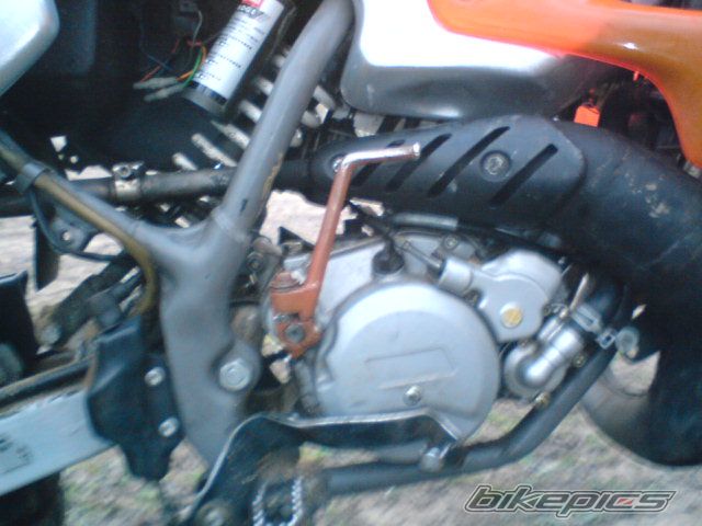 Photo 1865312