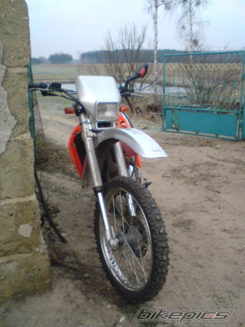 Photo 1865316