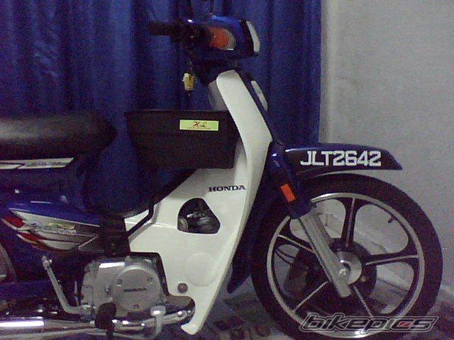 Photo 1865741