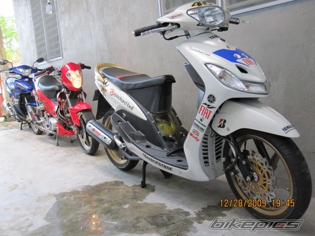 Photo 1865852
