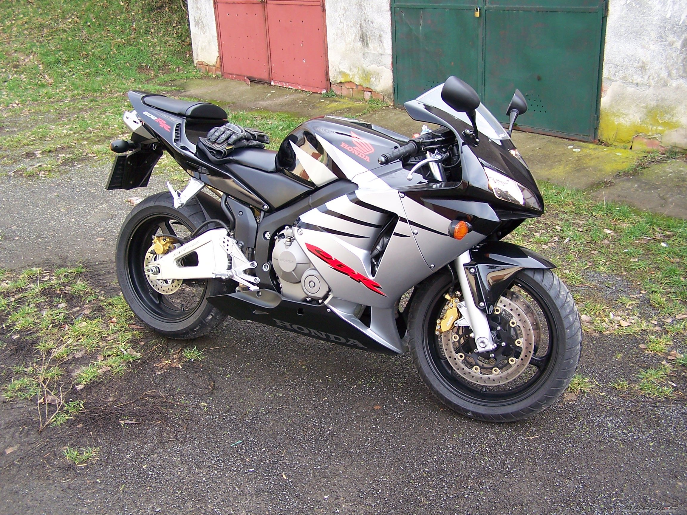 Bike Photo 1865886