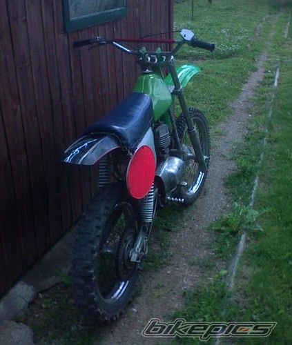 Photo 1866073