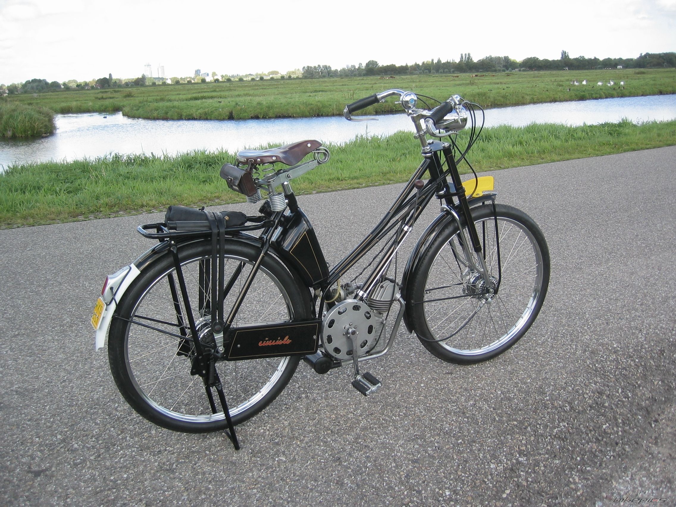 Bike Photo 1866091