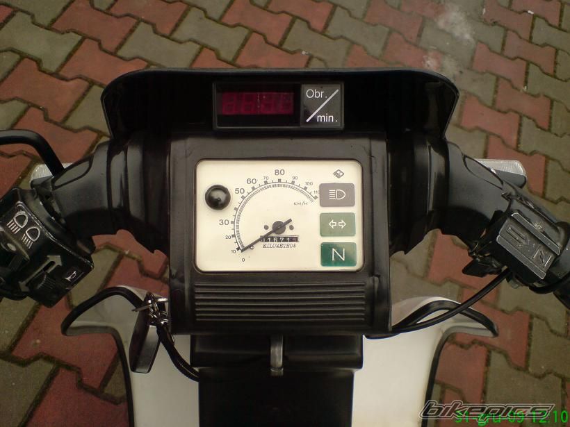 Photo 1866170