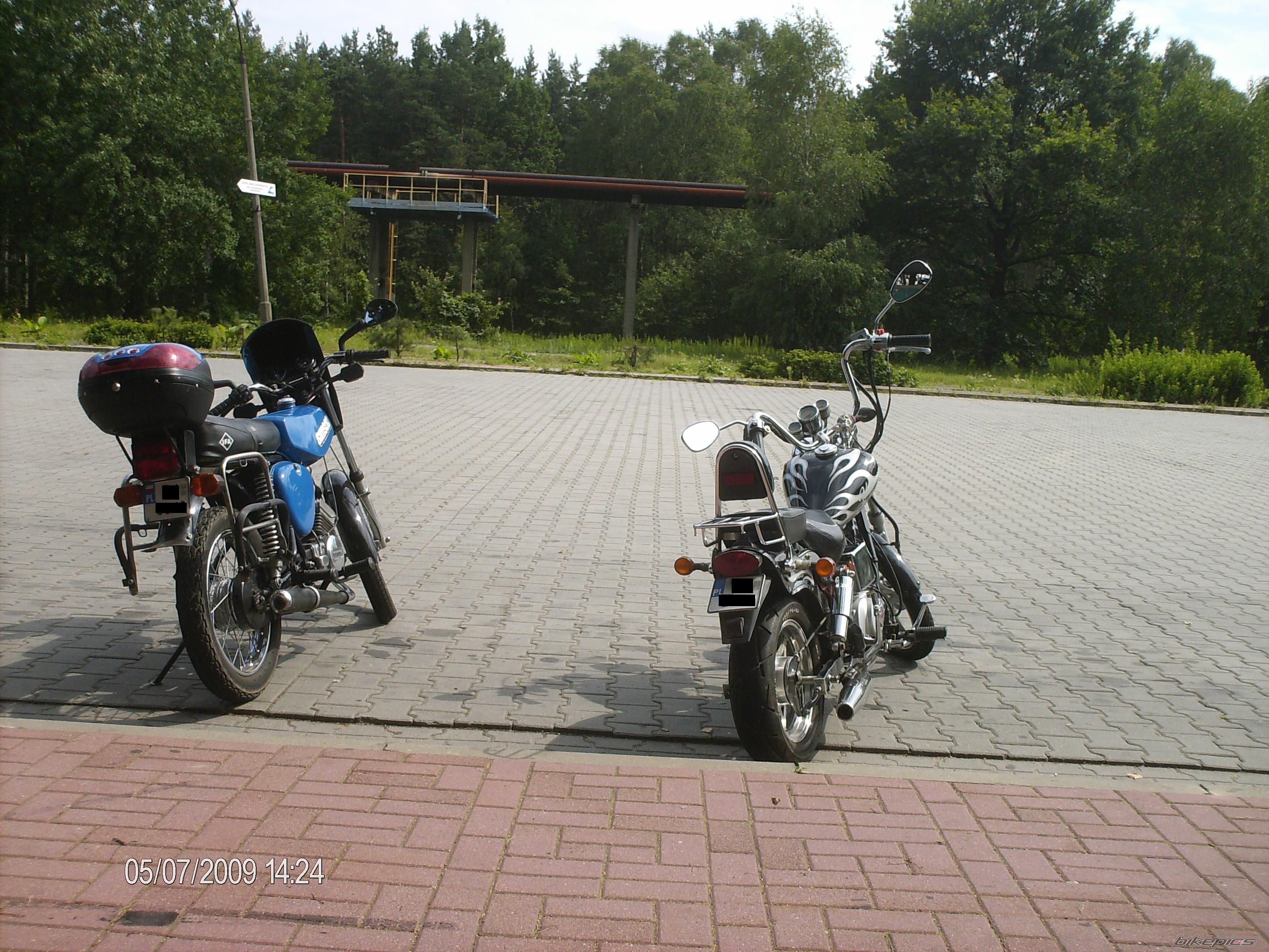 Photo 1866745