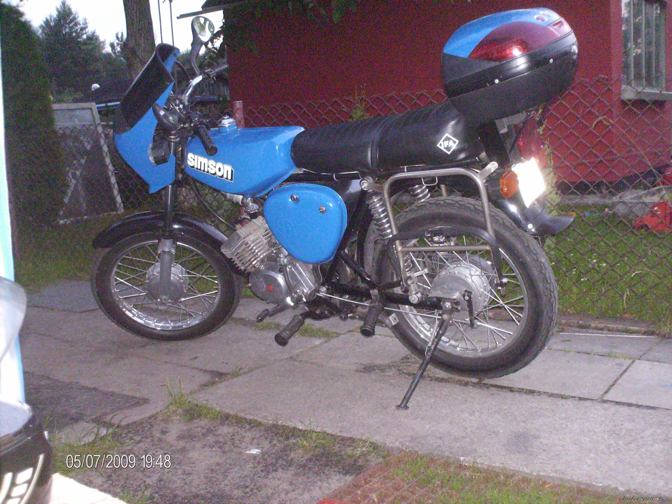 Photo 1866750