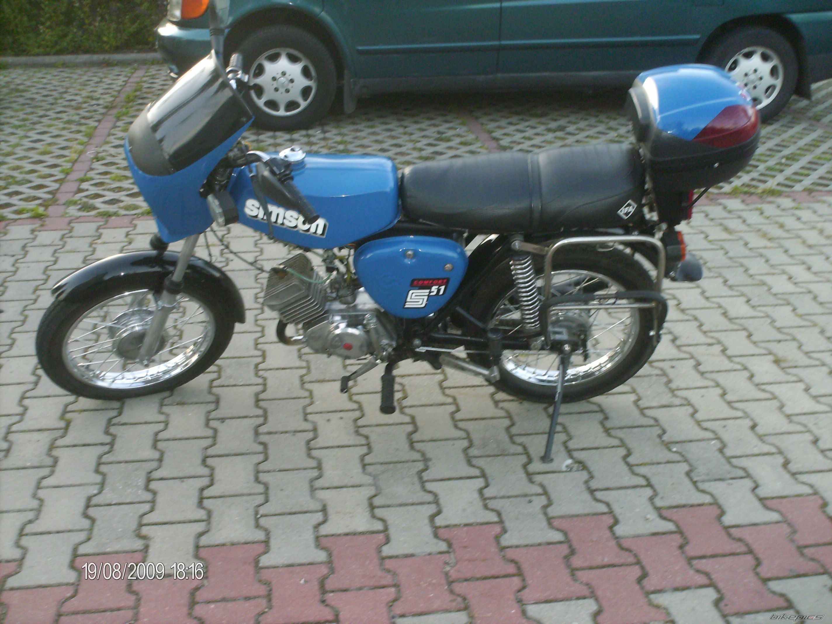 Photo 1866759