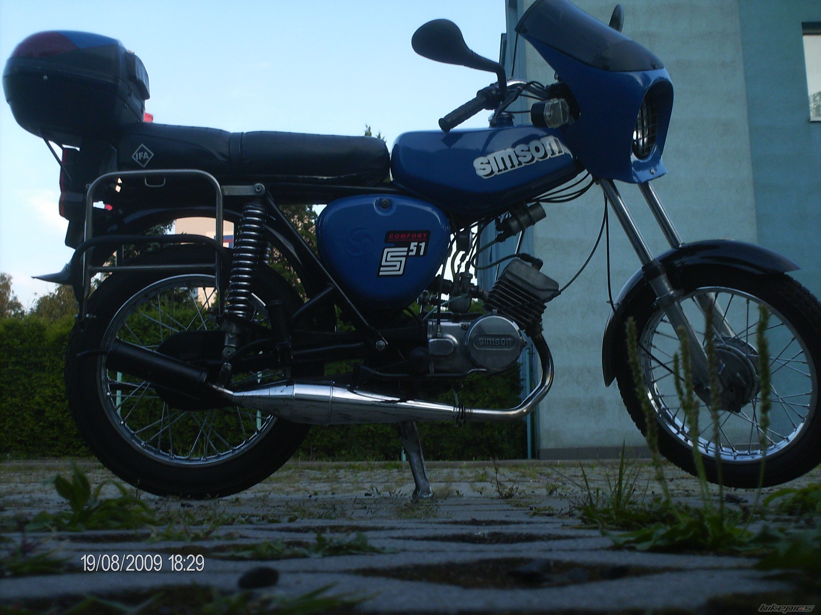 Photo 1866775
