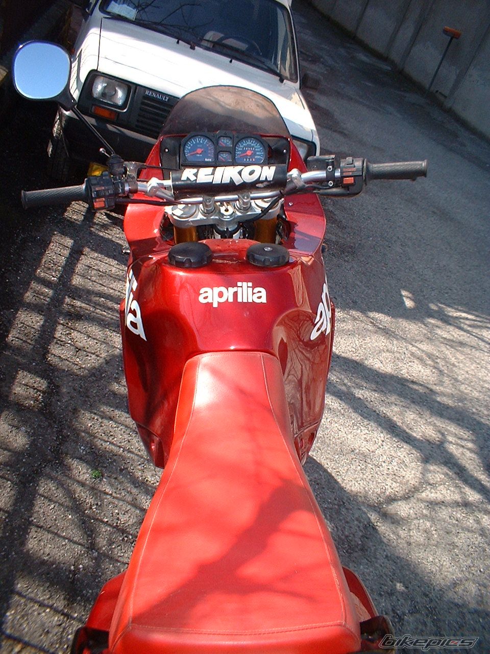 Photo 1866910