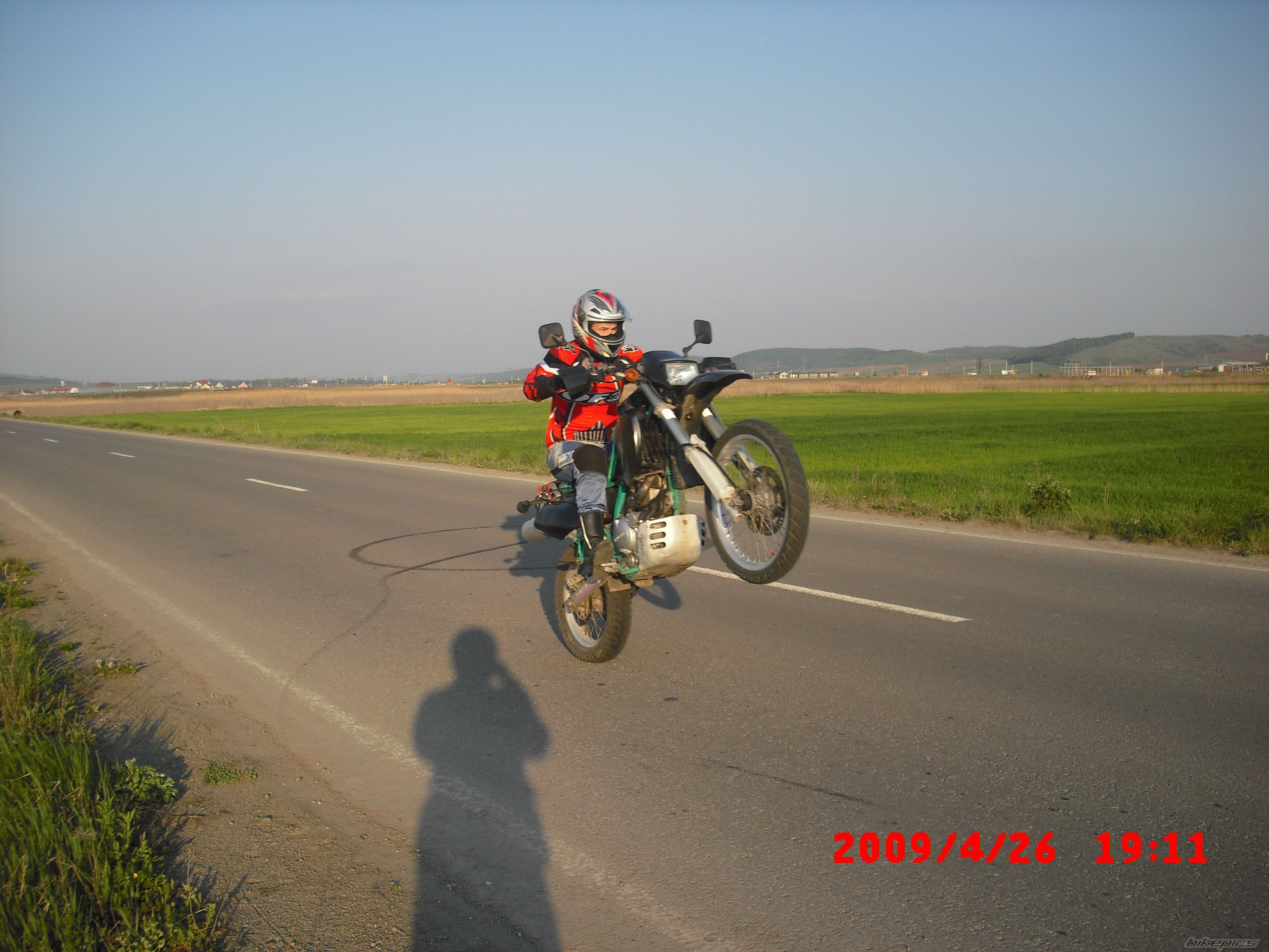 Photo 1867253