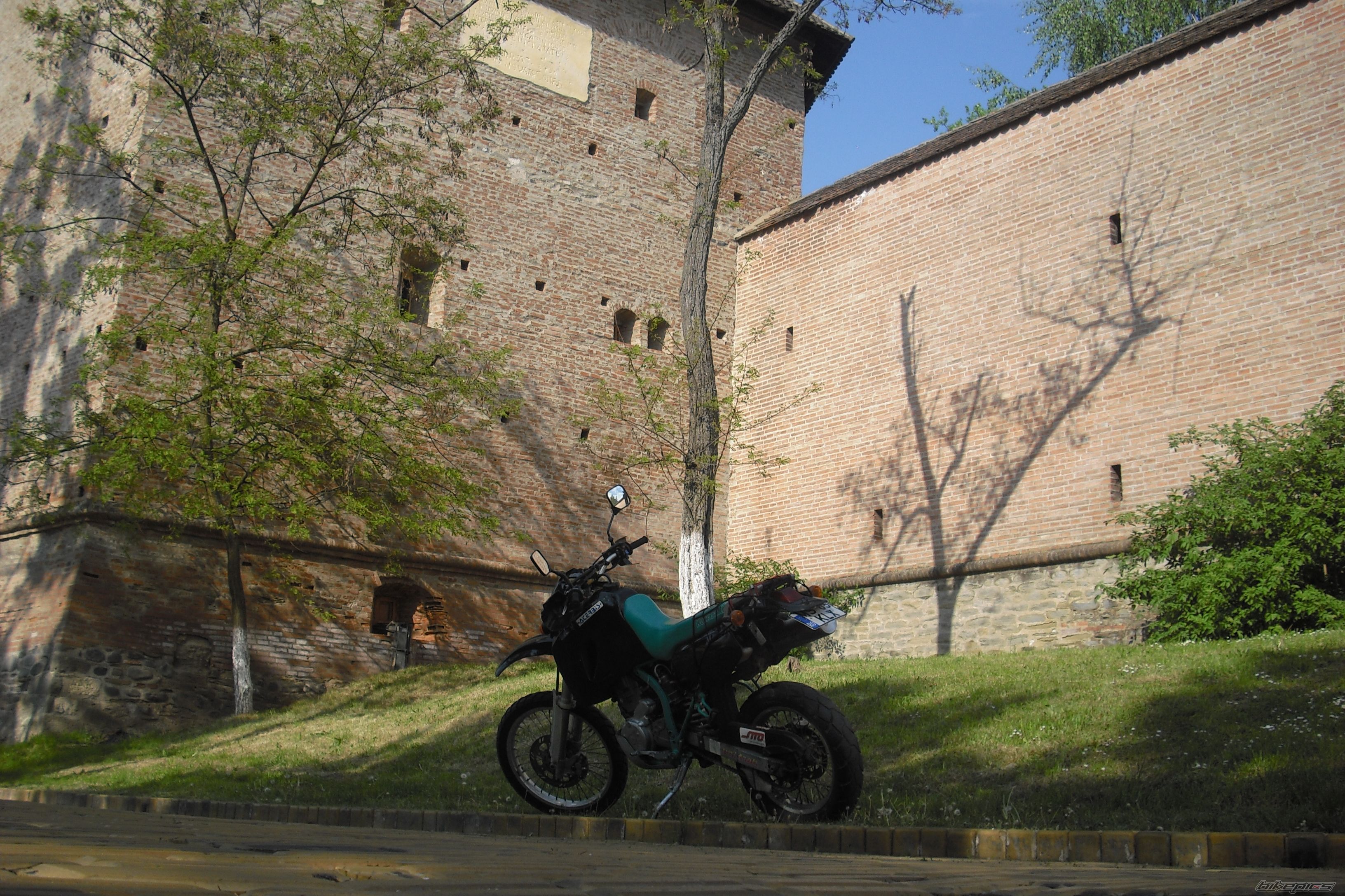 Photo 1867298