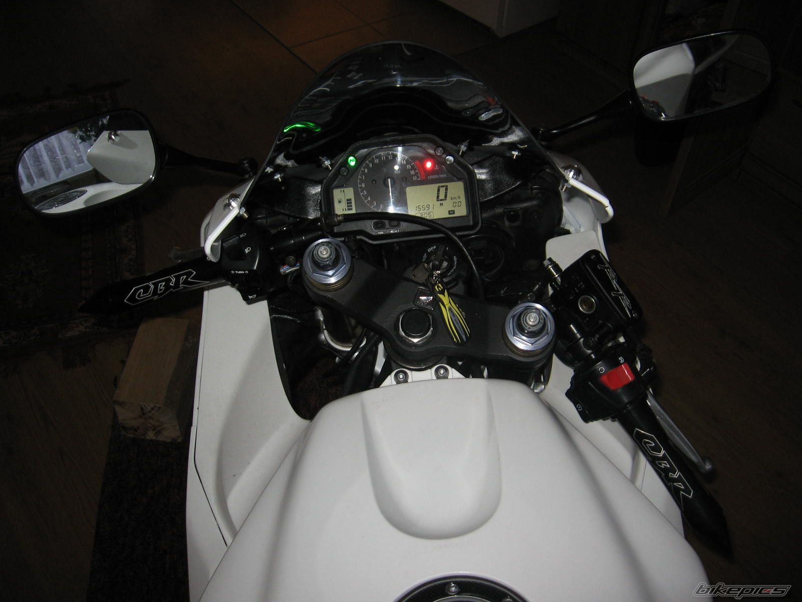 Photo 1867417