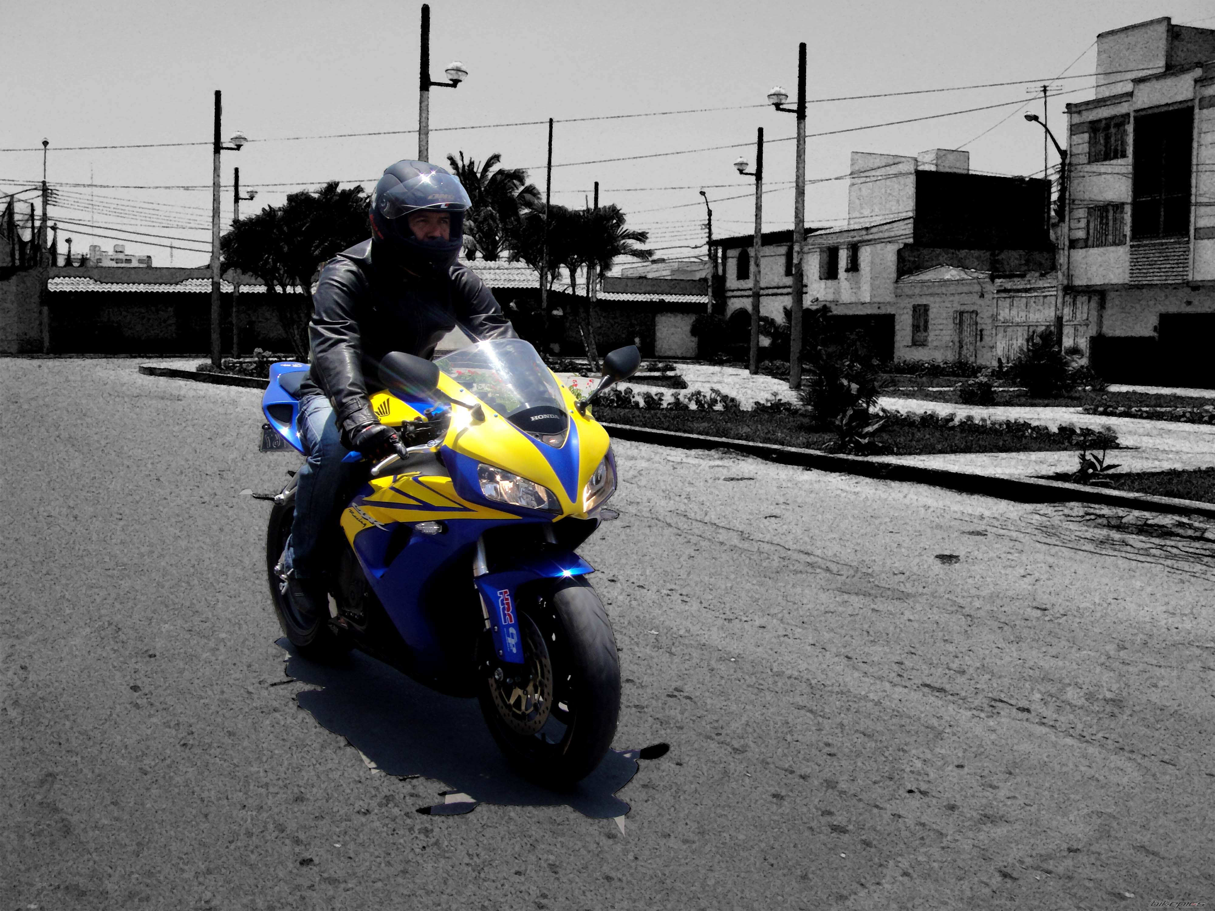Bike Photo 1867436