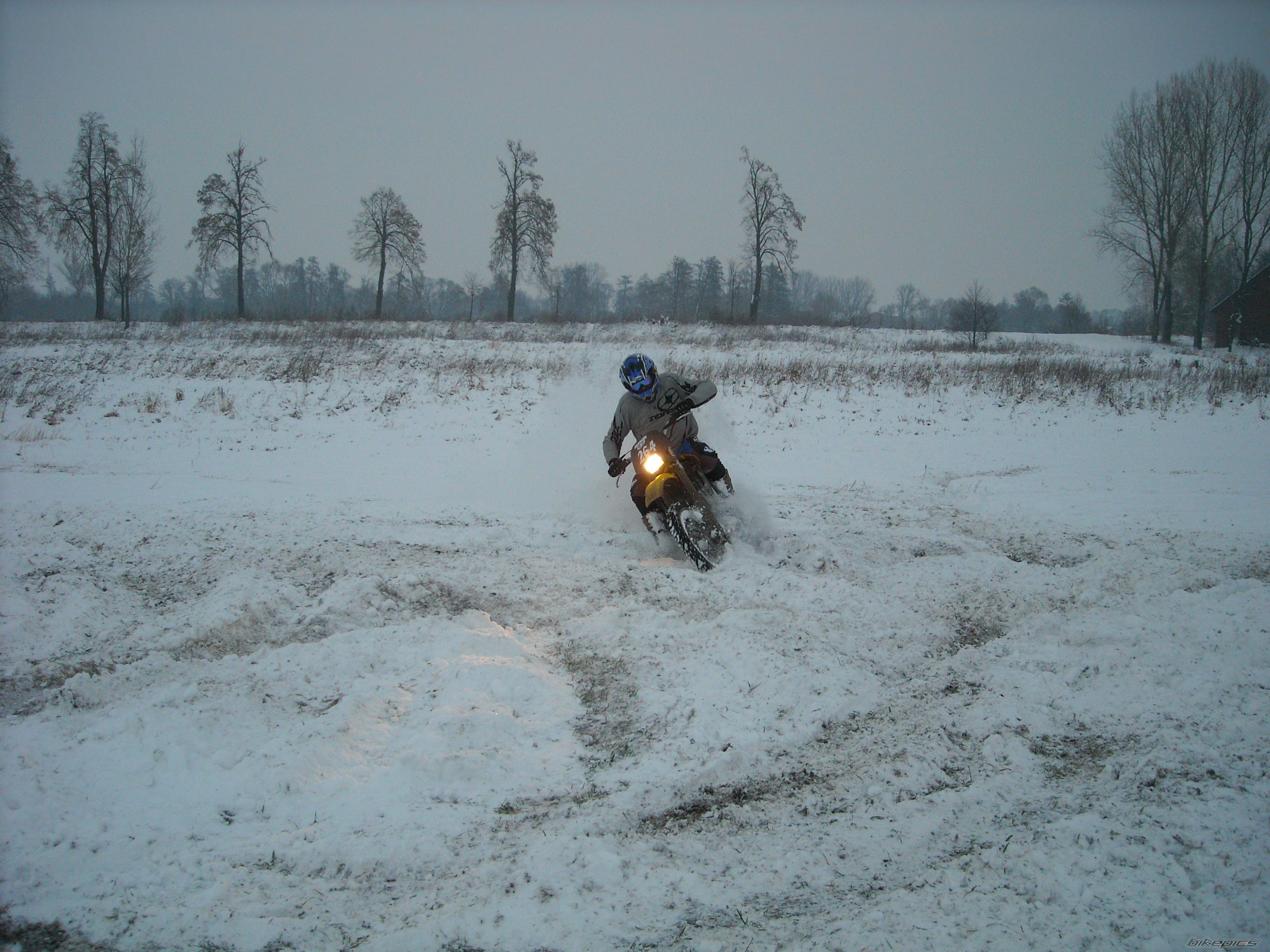 Photo 1867484
