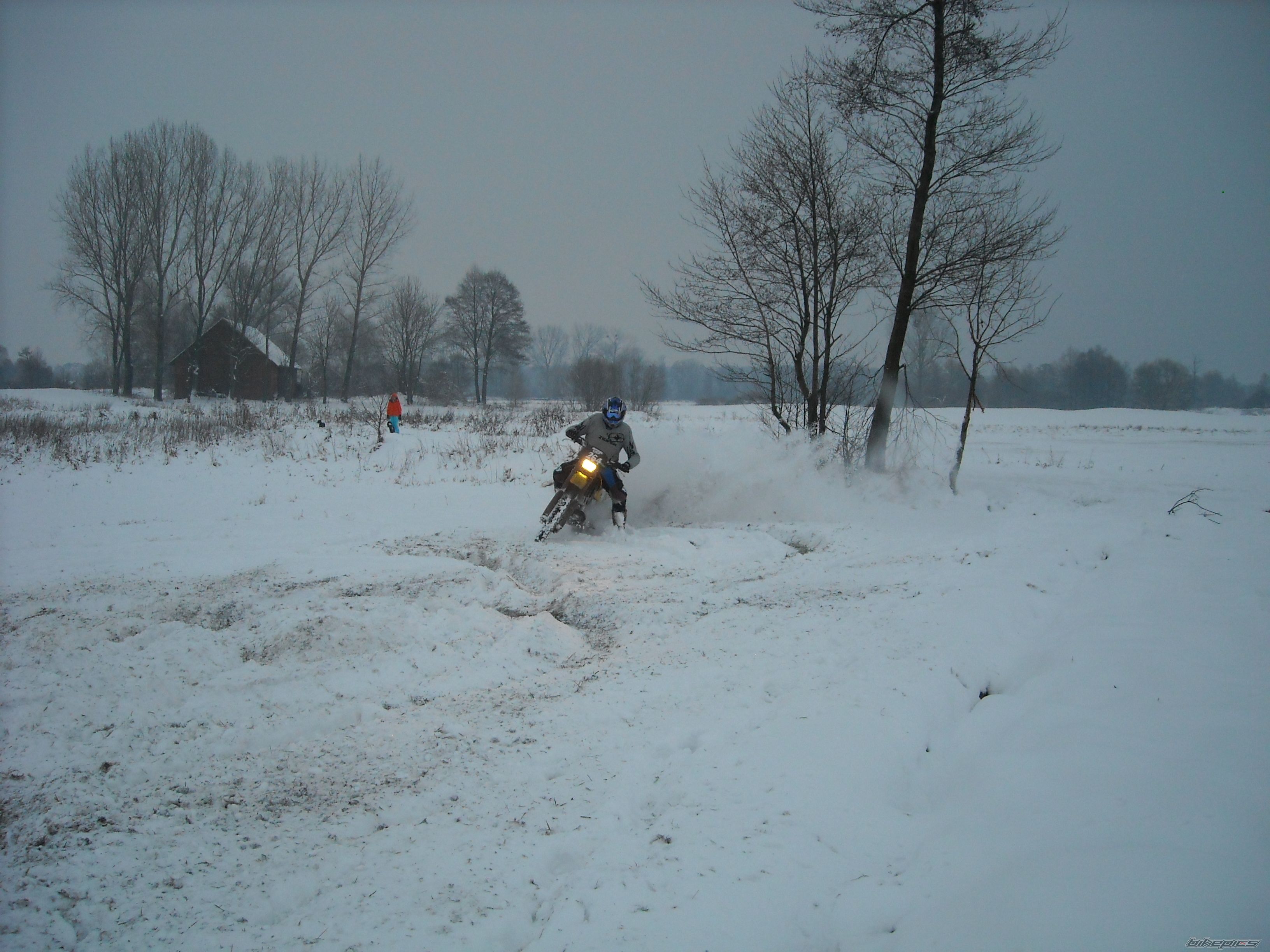Photo 1867492